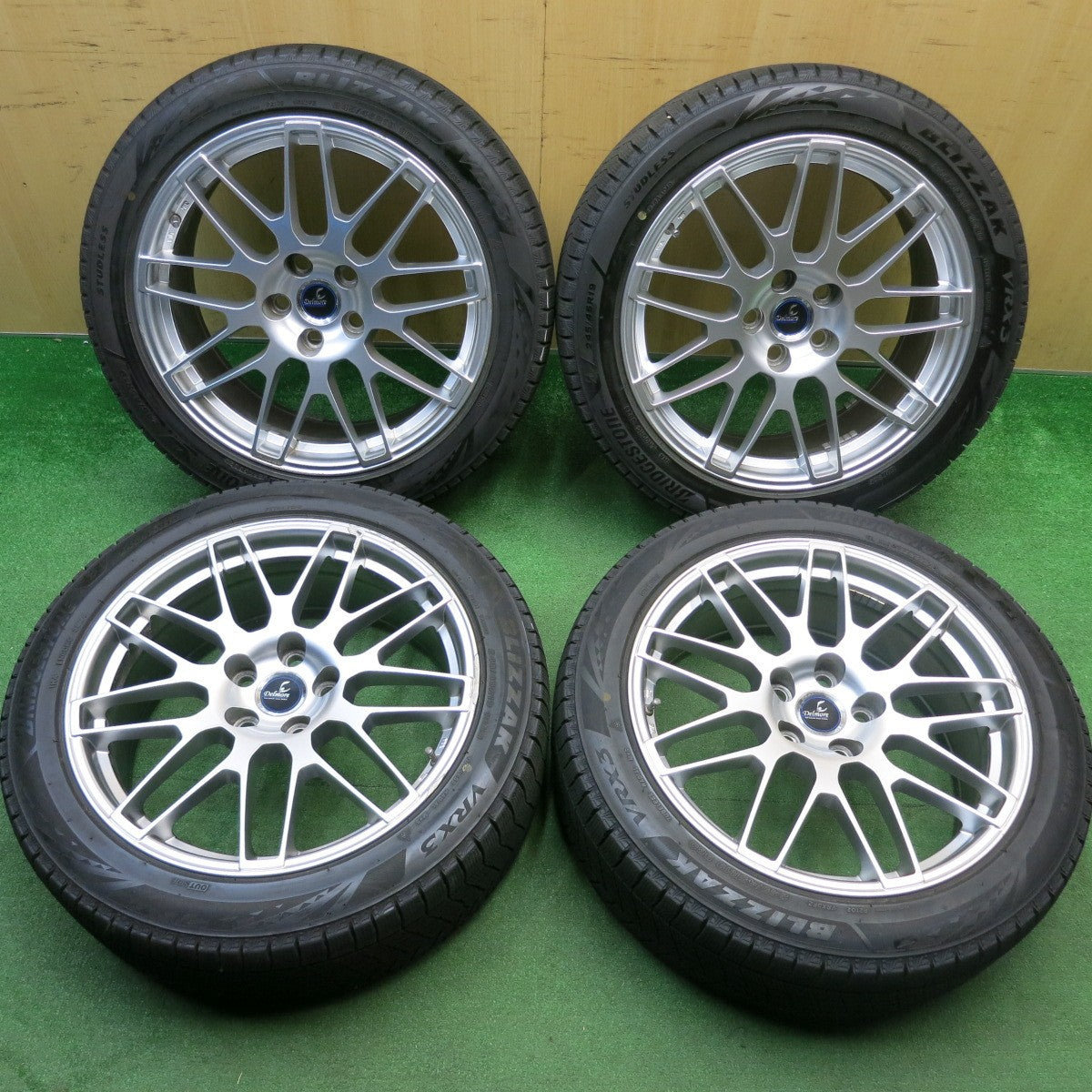 バリ溝！24年！9.5分★レクサス LS 等 Delmore LC.S 245/45R19 スタッドレス ブリヂストン ブリザック VRX3 デルモア 19インチ PCD120/5H★6011801HAス