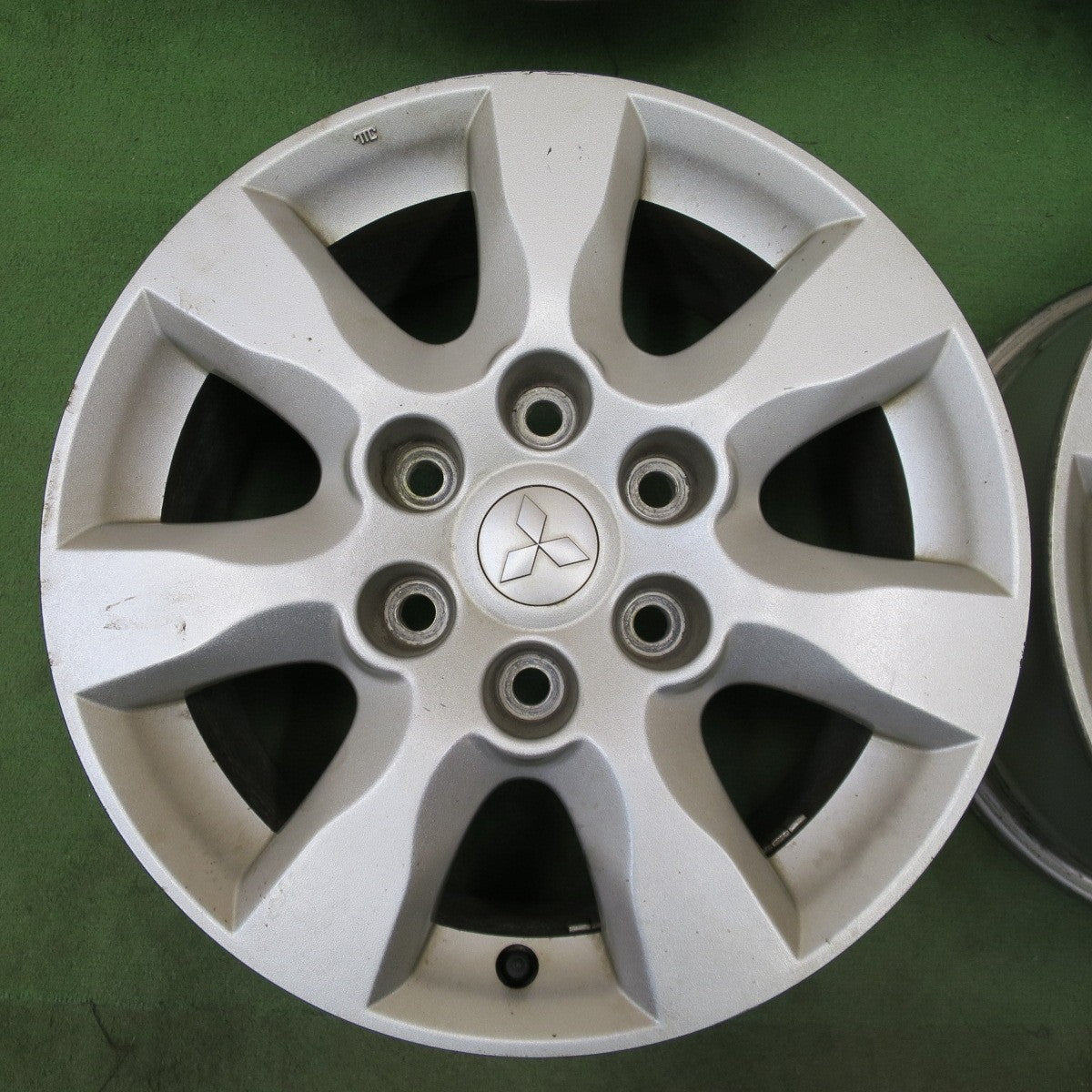 4本価格◎三菱 V98W V93W パジェロ 純正 ホイール 17インチ 17×7.5J PCD139.7/6H◎6090201NGホ