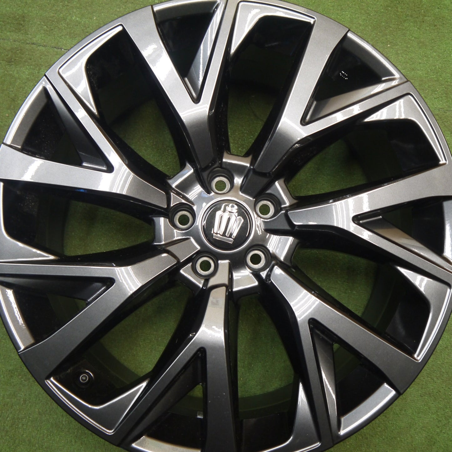 未使用★トヨタ クラウン エステート Zグレード 純正 ホイール 21インチ 21×8.5J PCD114.3/5H★6021801Hホ