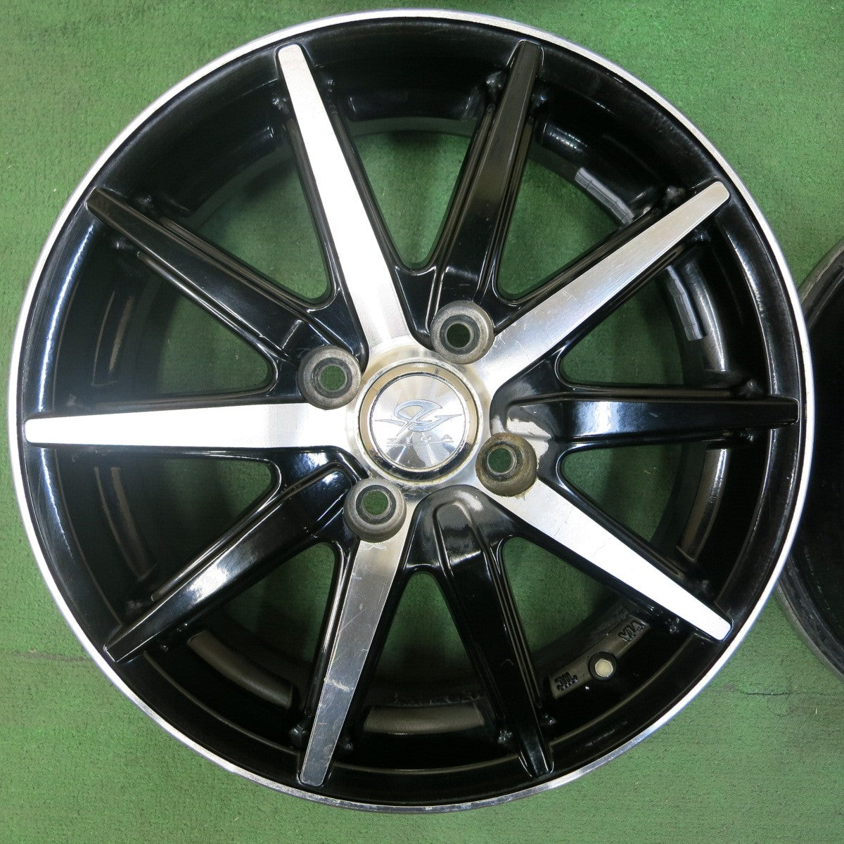 [送料無料] 4本価格★ZINA DIOS es9 社外 アルミ ホイール 15インチ 15×4.5J PCD100/4H★4103111SYホ