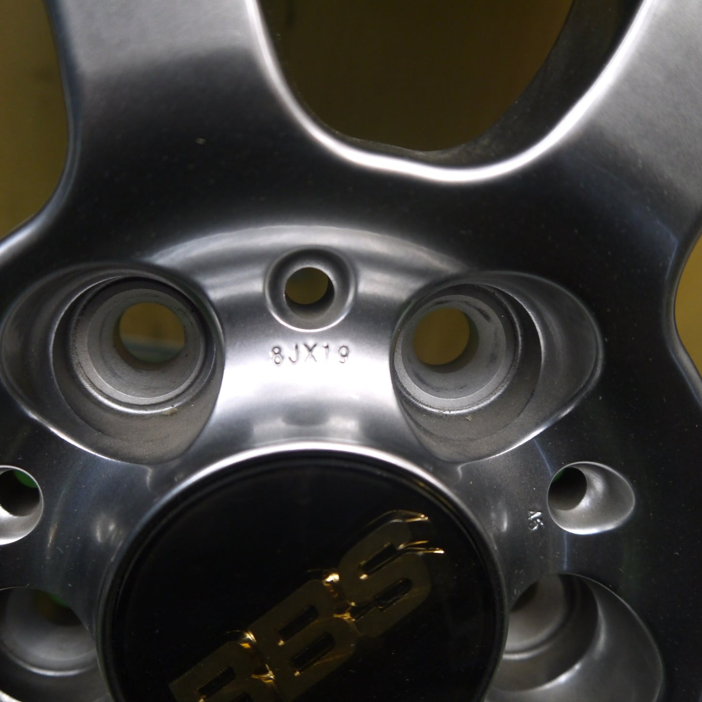 未使用！1本★BBS RS951H 19インチ ホイール 19×8J PCD114.3/5H★6021606Hホ