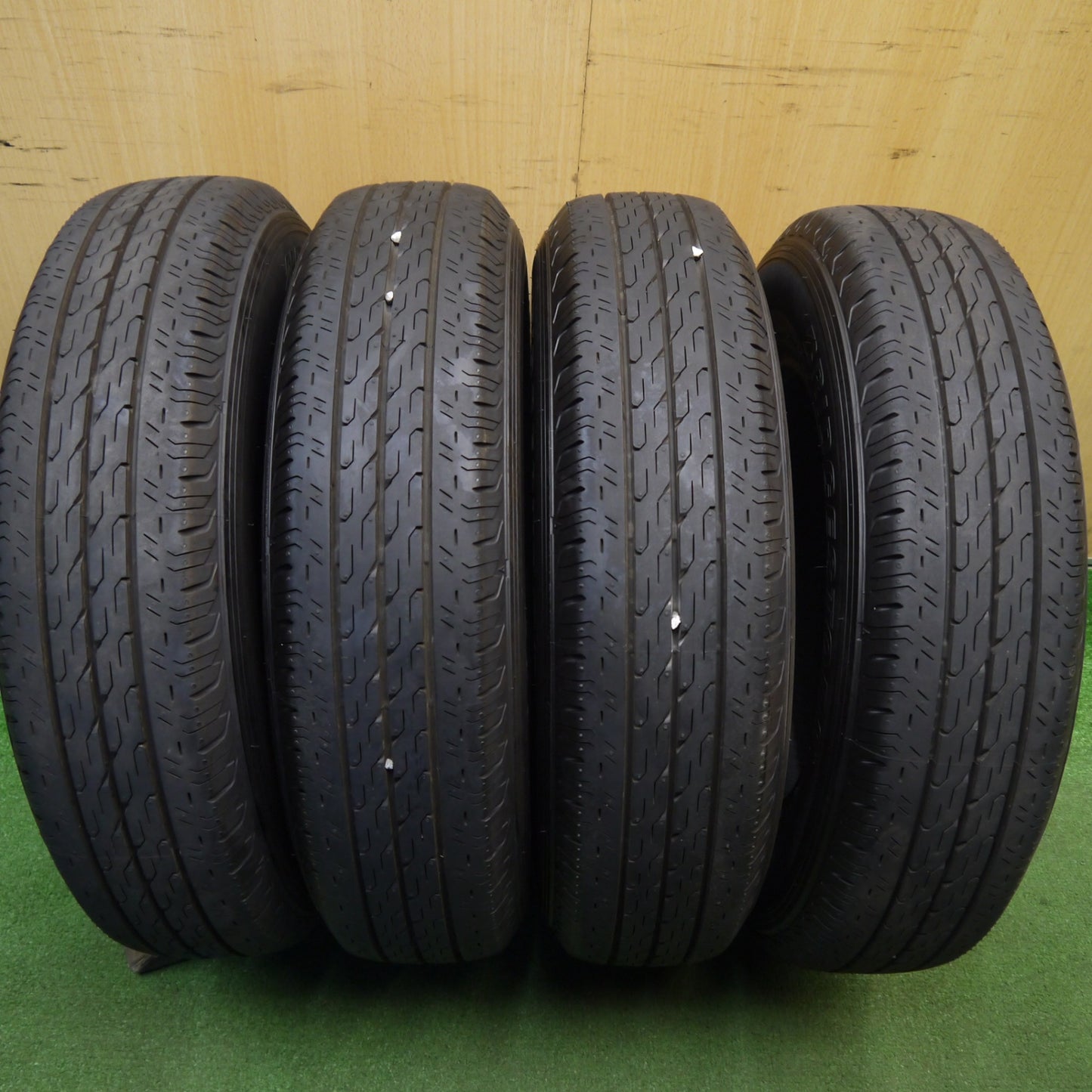 新車外し！25年★165/80R14 91/90N ブリヂストン エコピア R680 タイヤ 14インチ プロボックス ADバン サクシード バネット 等★6020902Hノタ