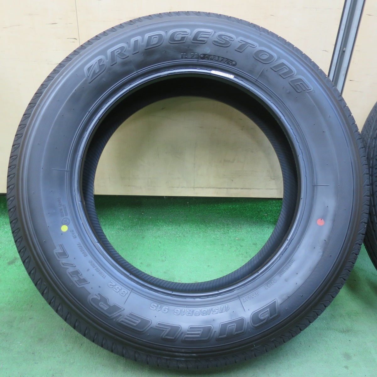 新車外し！24年★ジムニー 等 175/80R16 ブリヂストン デューラー H/L 852 DUELER 16インチ タイヤ★6021004イノタ