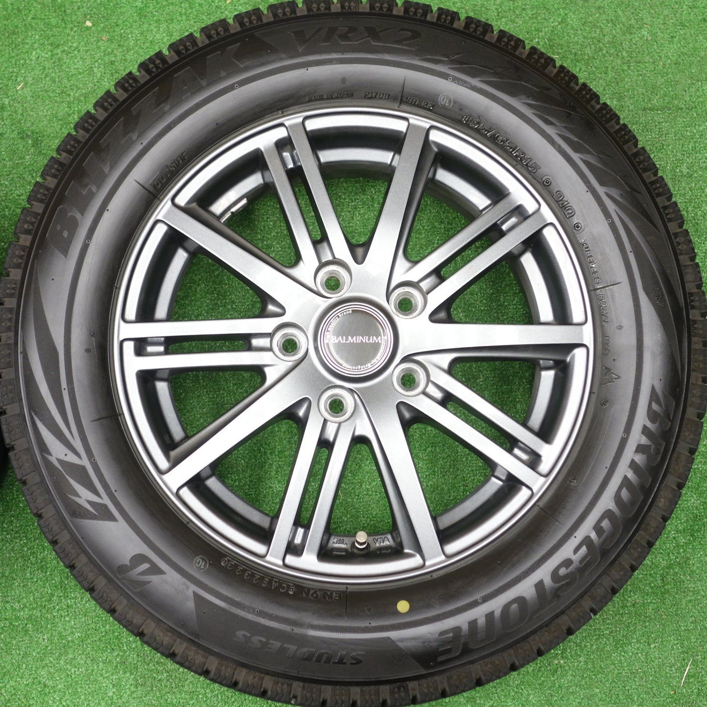 バリ溝！23年！9.5分★スタッドレス 195/65R15 ブリヂストン ブリザック VRX2 BALMINUM BR10 バルミナ 15インチ PCD114.3/5H★5121502KTス