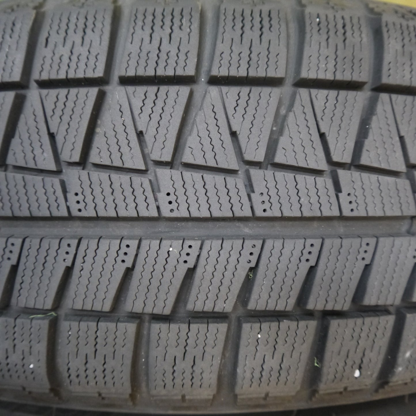 キレイ！22年★スタッドレス 195/60R16 ブリヂストン アイスパートナー2 ECO FORME エコフォルム 16インチ PCD114.3/5H★5060916Hス