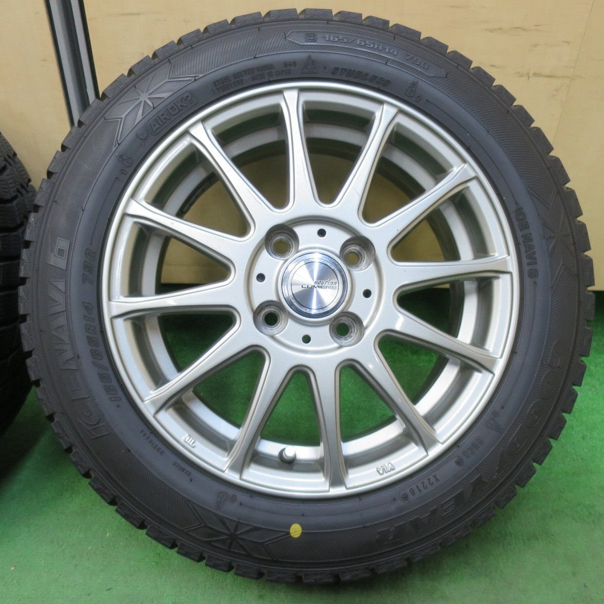 バリ溝！8.5分★スタッドレス 165/65R14 グッドイヤー アイスナビ6 ravrion LUMIERE ラブリオン 14インチ 軽自動車にも ハスラー 等 PCD100/4H★5011008イス