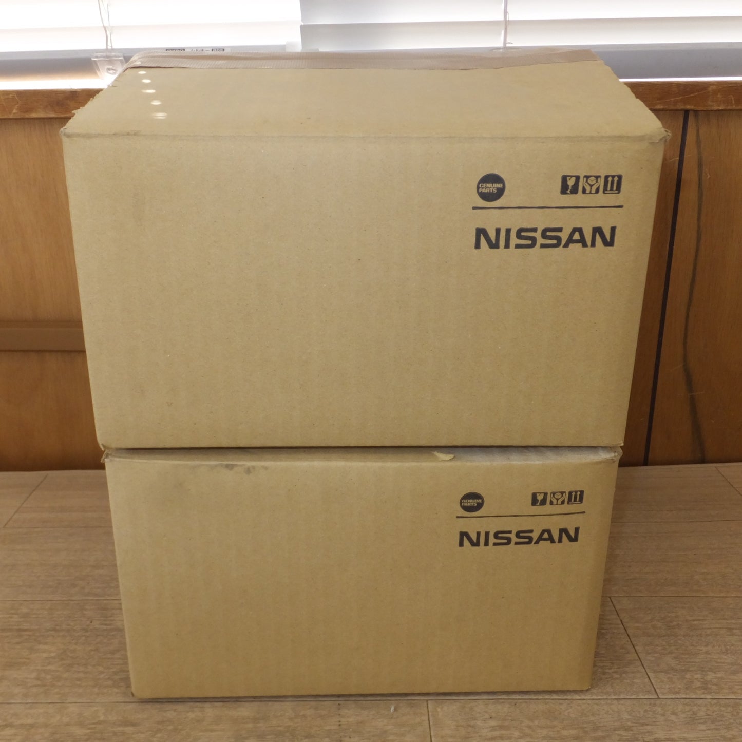 [送料無料] 新車外し 美品★トヨタ TOYOTA 純正 エルグランド 後期 E51 ME51 NE51 テールライト ICHIKOH C15W 12V L R 左 右 セット★