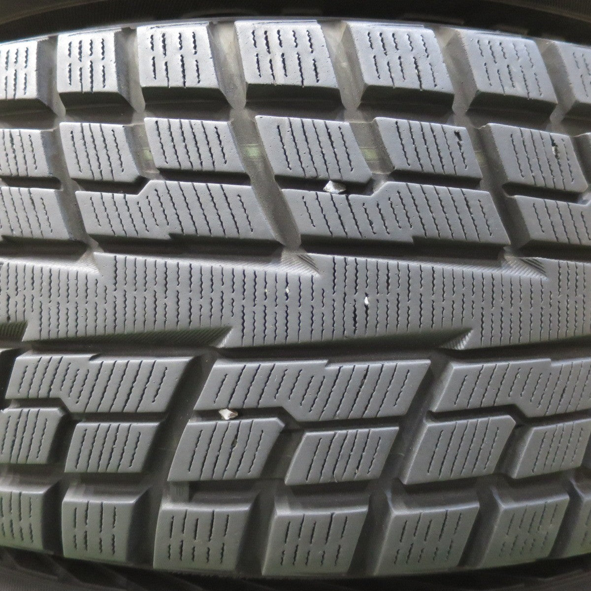 バリ溝！9.5分★スタッドレス 225/65R17 ヨコハマ ジオランダー i/T-S ALZE 社外 アルミ 17インチ PCD114.3/5H★6042104イス