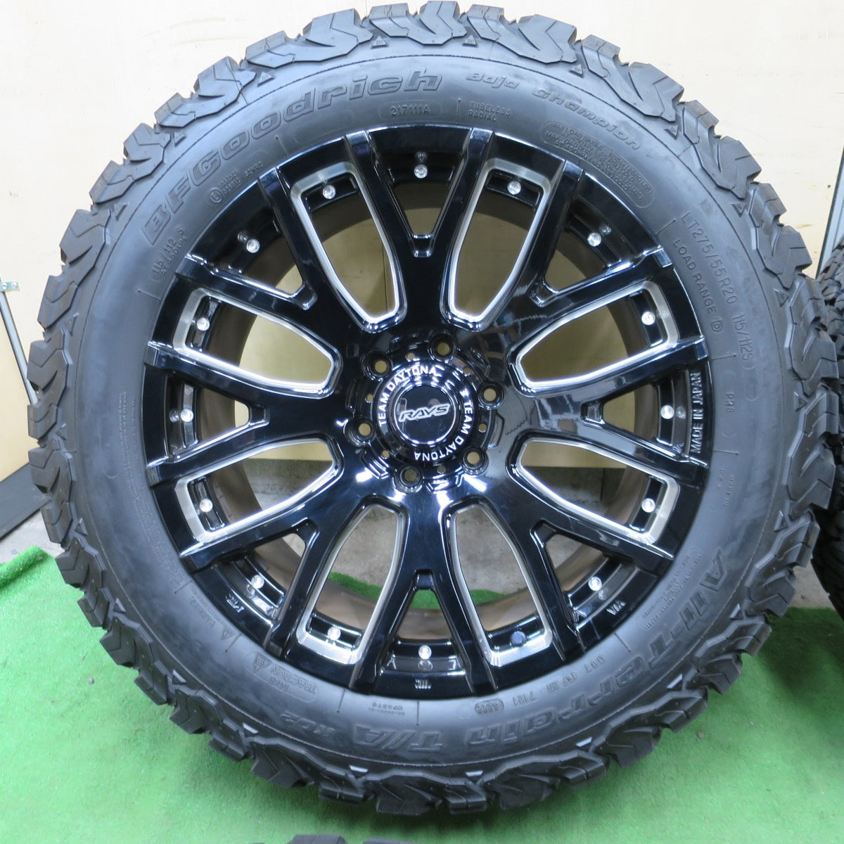 バリ溝！22年！キレイ！9.5分★RAYS TEAM DAYTONA F8 GAIN 275/55R20 115/112S BFグッドリッチ All-Terrain T/A KO2 レイズ チーム デイトナ 20インチ PCD139.7/6H★6040102ナノ