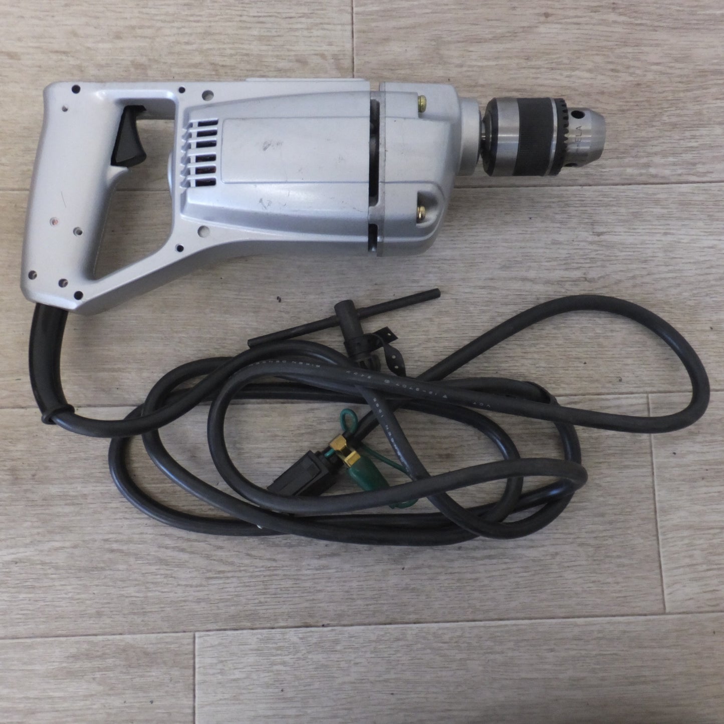 [送料無料] ★日立 HITACHI 13mm 金工用携帯電気ドリル BUl-SH3　100V 50/60Hz 620W 6.5A 1100rpm★