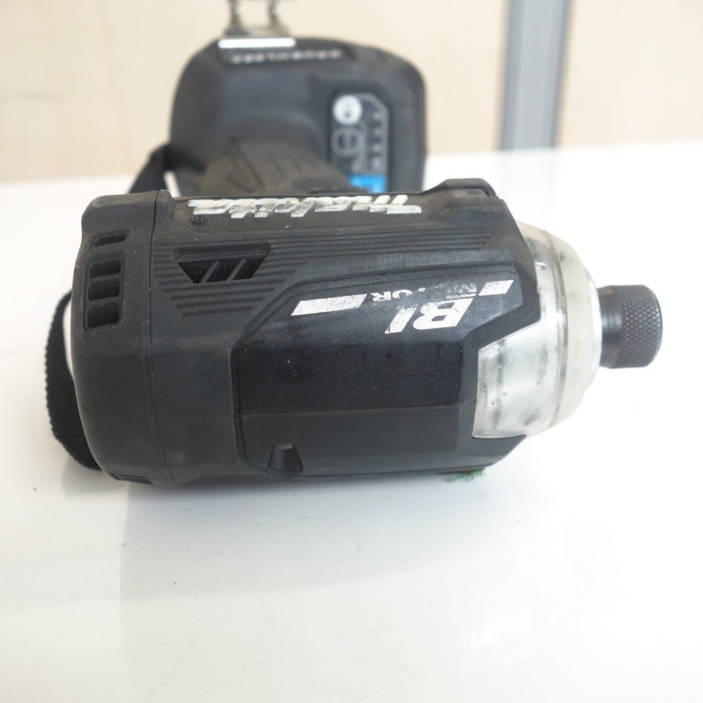 ◆マキタ 充電式 インパクトドライバ TD171D 電動 工具 18V makita コードレス 本体のみ◆