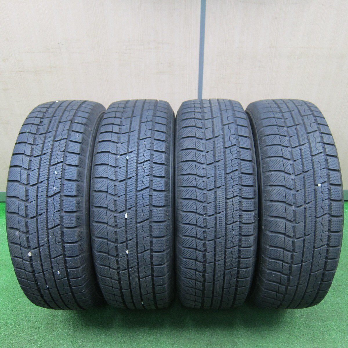 バリ溝！23年！9.5分以上★フォレスター 等 215/65R16 スタッドレス トーヨー ウインター トランパス TX MANARAY SPORT マナレイスポーツ 16インチ PCD100/5H★4121413TNス