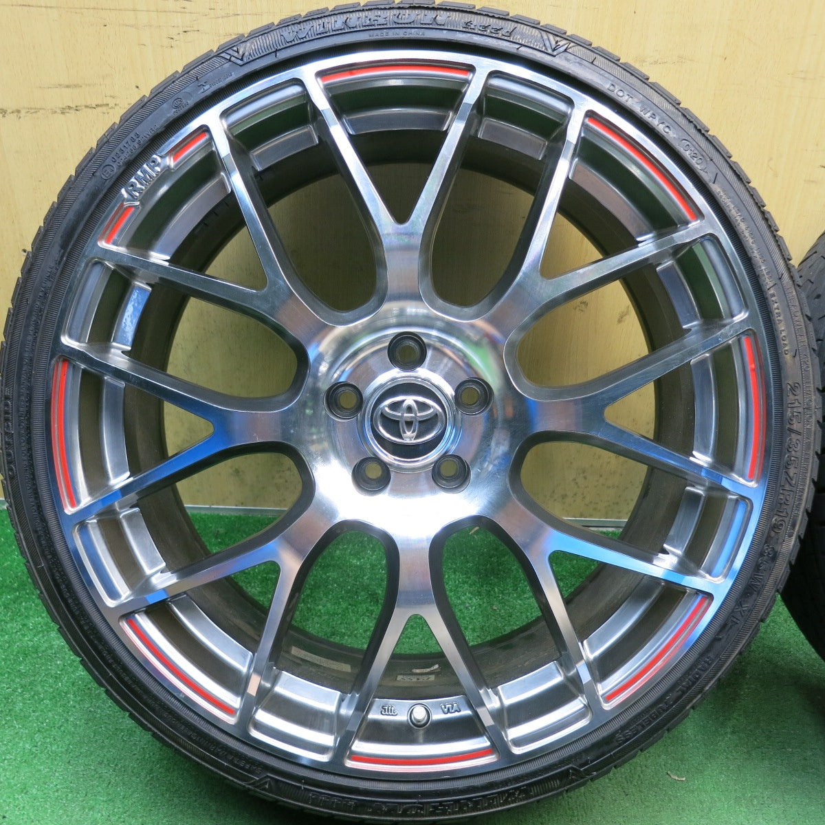 4本価格◎プリウス インプレッサ 等 RMP 215/35R19 ウィンラン R330 社外 アルミ 19インチ PCD100/5H◎6082502HAノ
