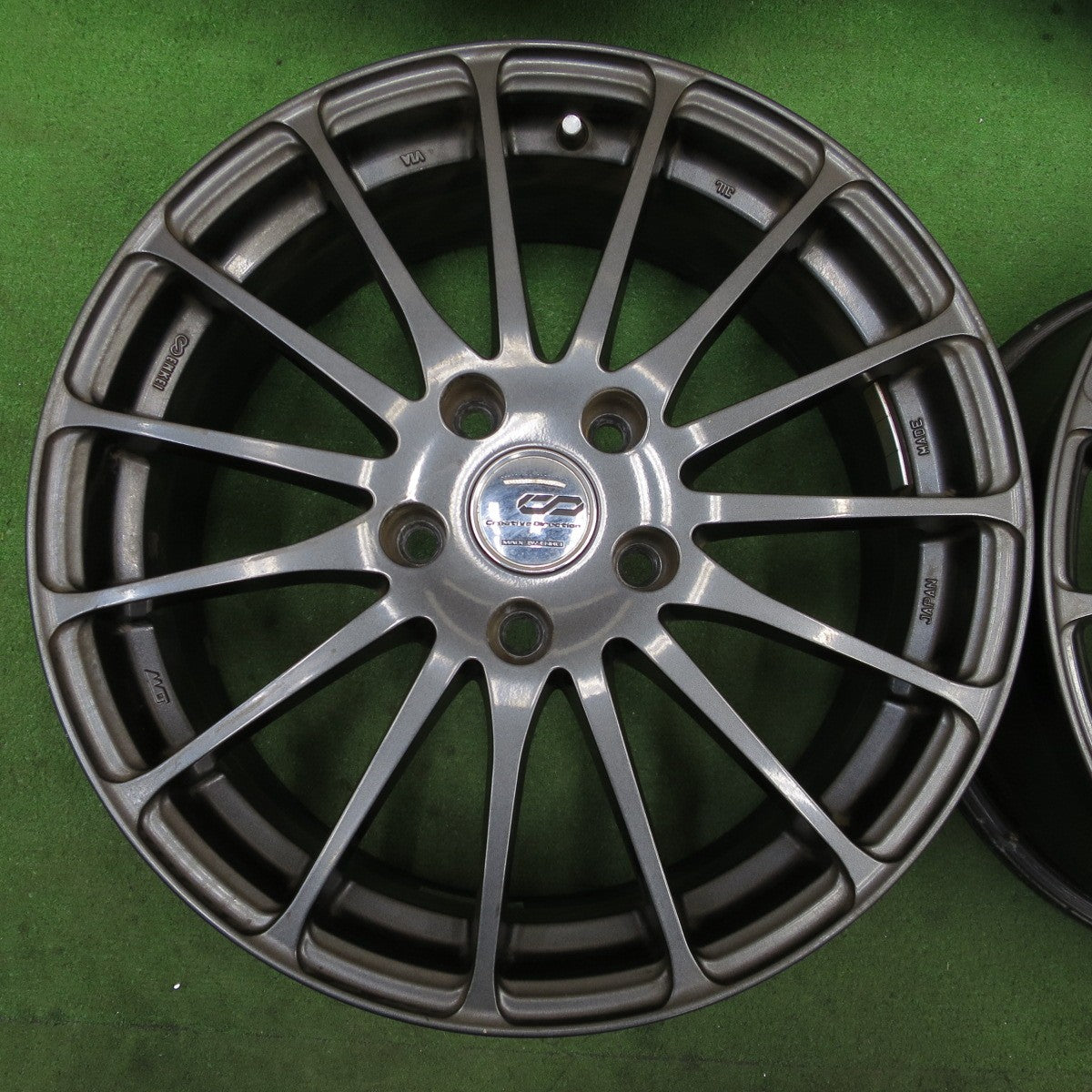 4本価格★Creative Direction ENKEI 17インチ ホイール クリエイティブ ディレクション エンケイ 17×7J PCD114.3/5H★6022802ナホ