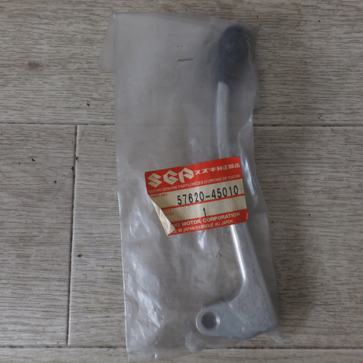 ★スズキ SUZUKI 純正 クラッチレバー 57620-45010　RG250 GS400 GS750 GT185 GT380 TS125 RV125 など★