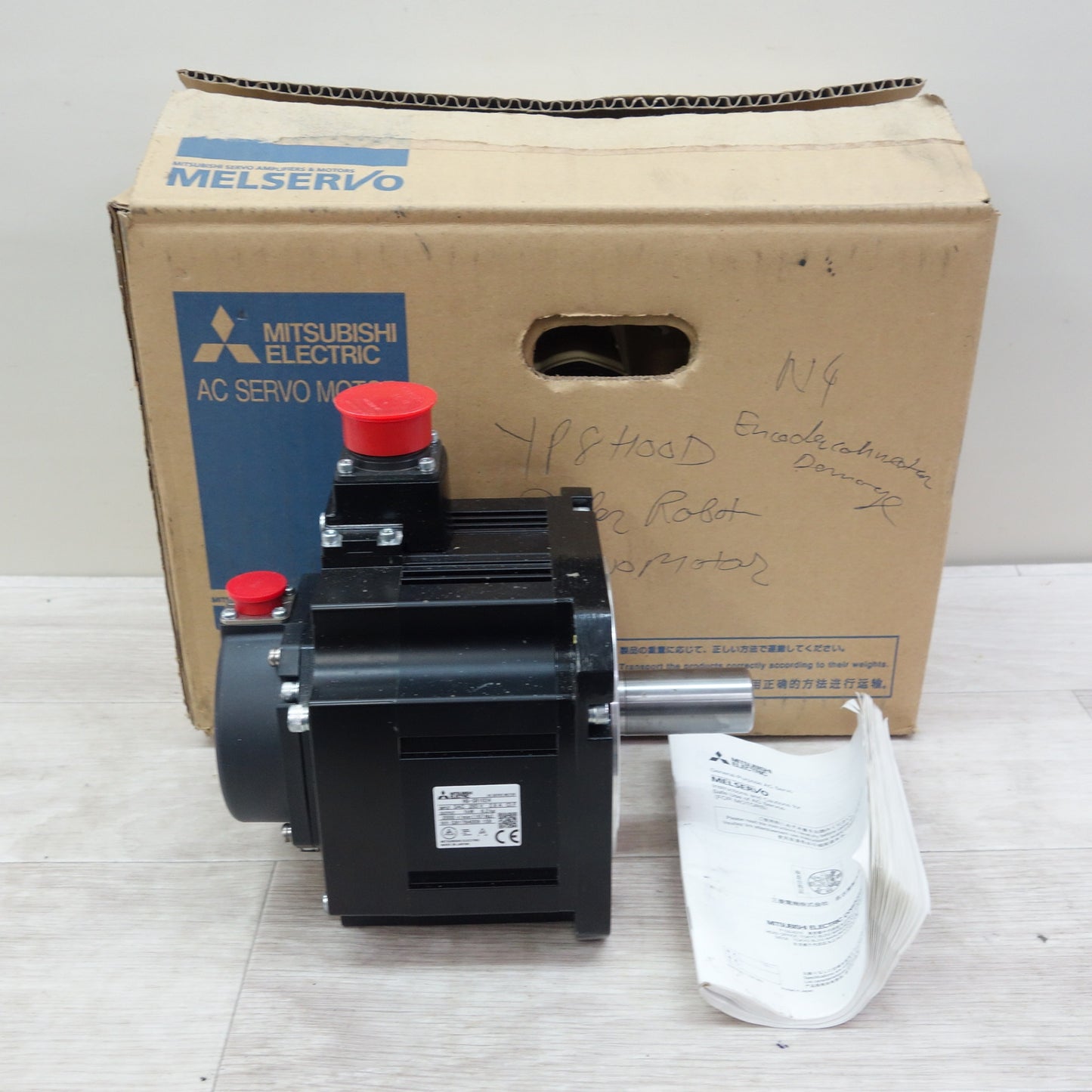 [送料無料] キレイ☆三菱電機 AC サーボー モーター SERVO MOTOR 400V HG-SR1024☆