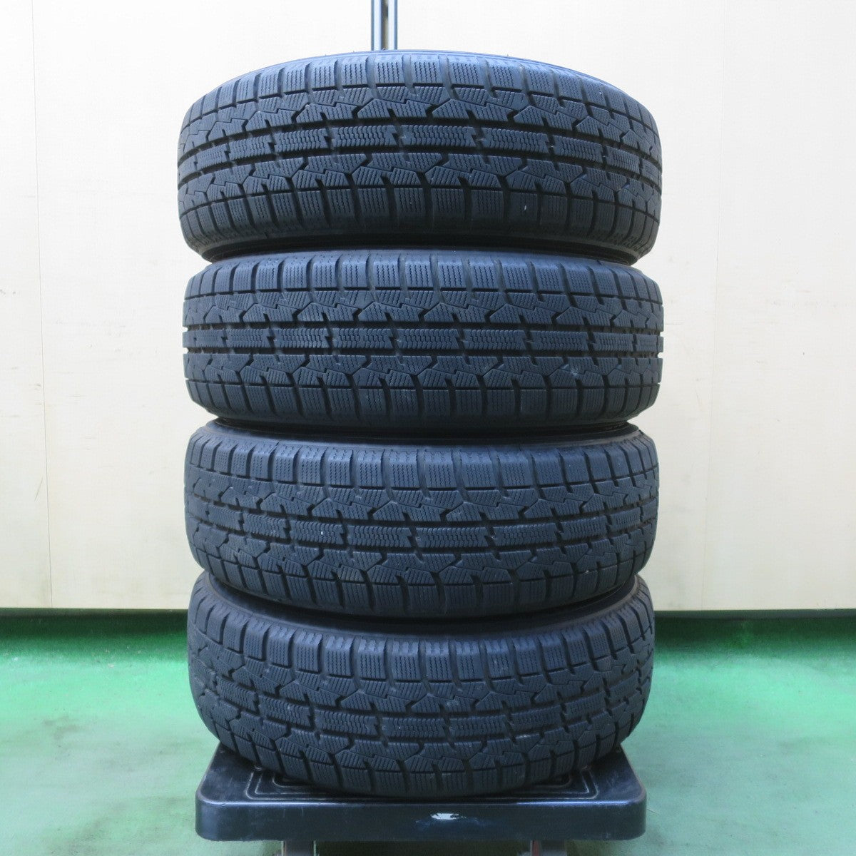 バリ溝！9.5分★スタッドレス 165/65R14 トーヨー オブザーブ ガリット GIZ SEIN SX ザイン 14インチ PCD100/4H★6040705イス
