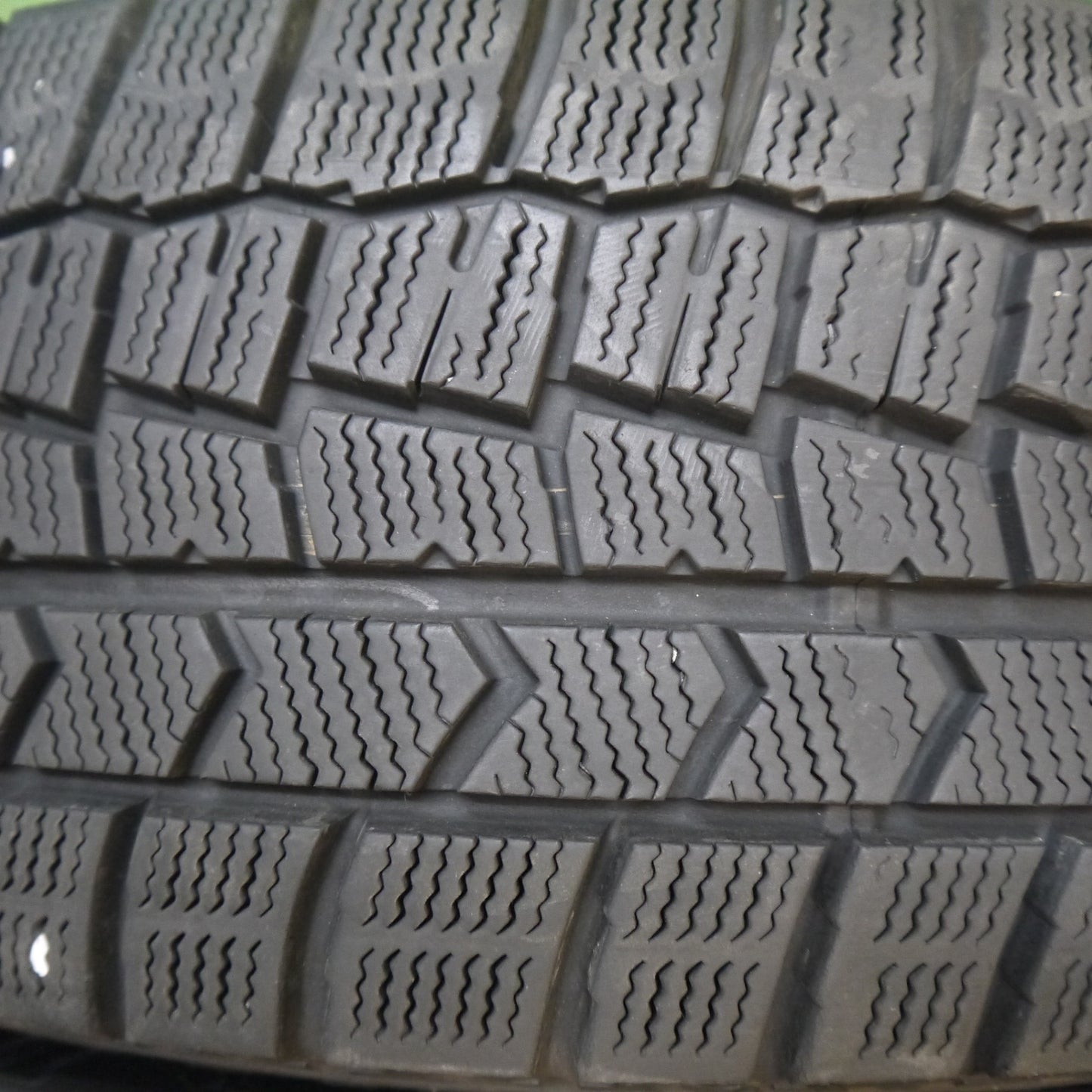 バリ溝！22年！キレイ！9.5分★スタッドレス 205/60R16 ダンロップ ウインターマックス WM02 SCHNEIDER MiD シュナイダー 16インチ PCD114.3/5H★6030301Hス