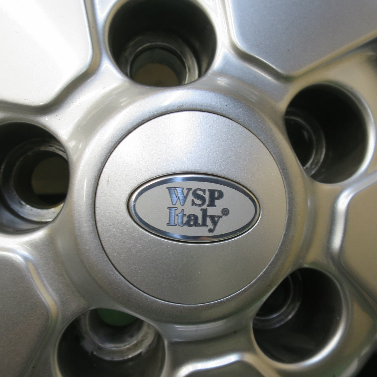 バリ溝！8.5分★ランドローバー ディスカバリー 純正 255/50R20 スタッドレス ピレリ スコーピオン ウインター 20インチ PCD120/5H★5101704イス