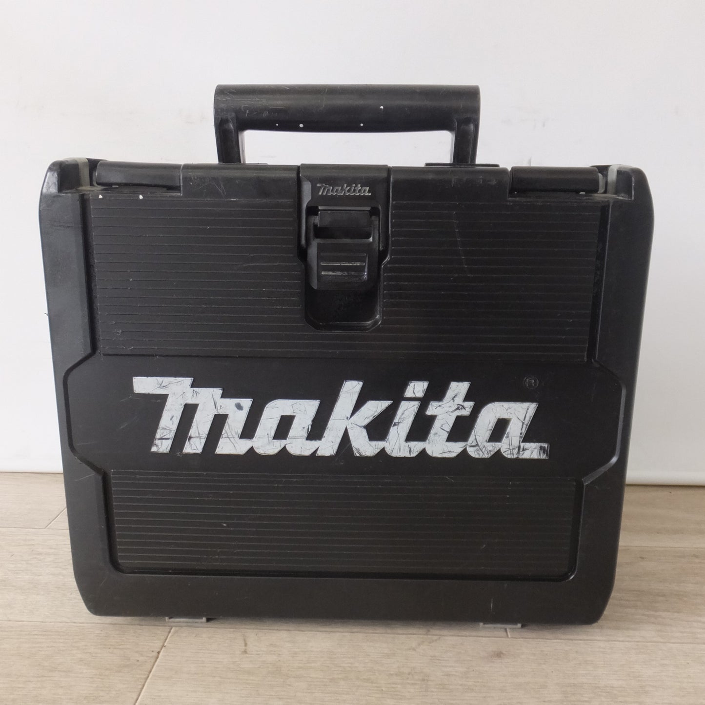 [送料無料] ★マキタ makita 充電式インパクトドライバ TD171DGXAR 18V　バッテリ 1個★