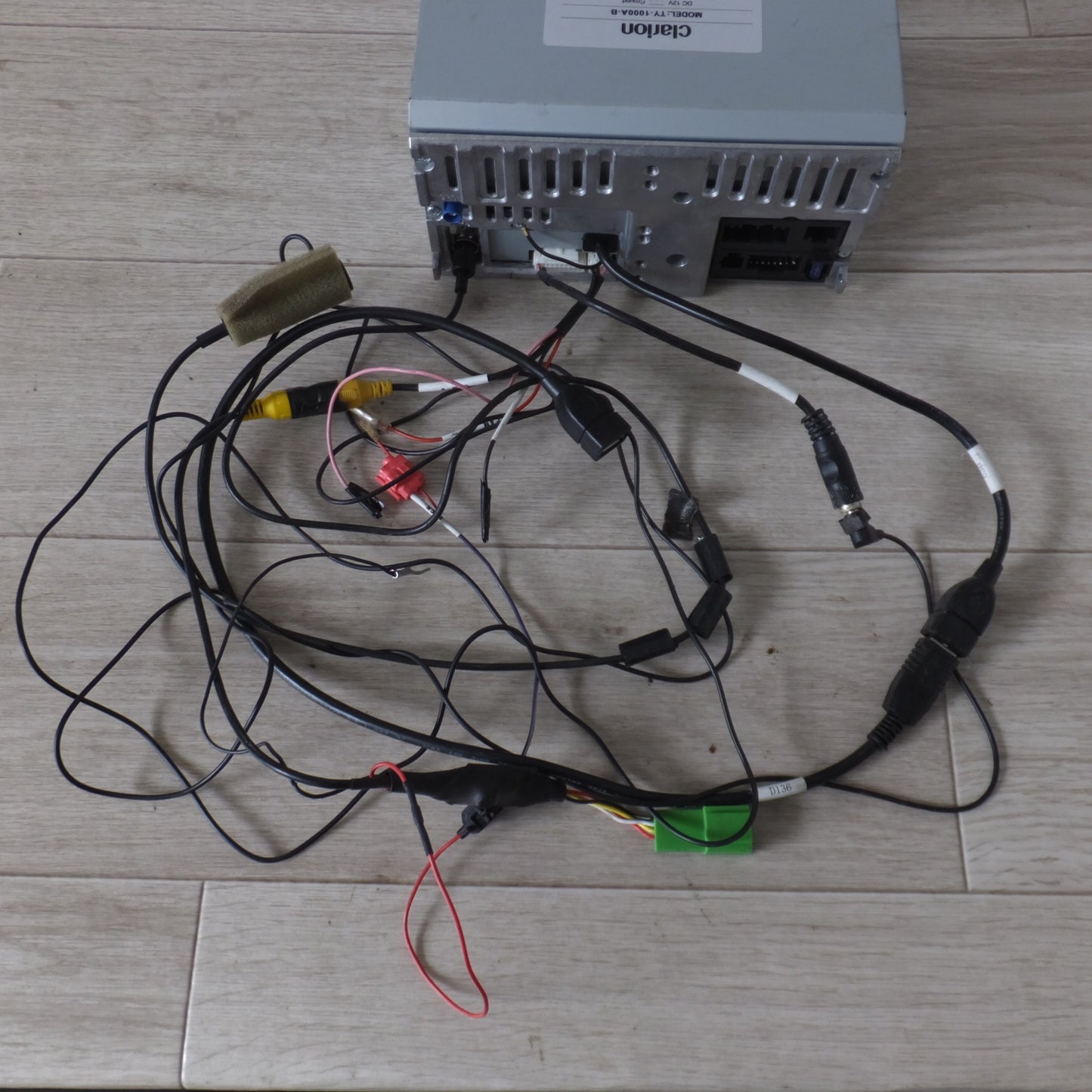 [送料無料] 現状品★クラリオン clarion ディスプレイオーディオ TY-1000A-B[30]★