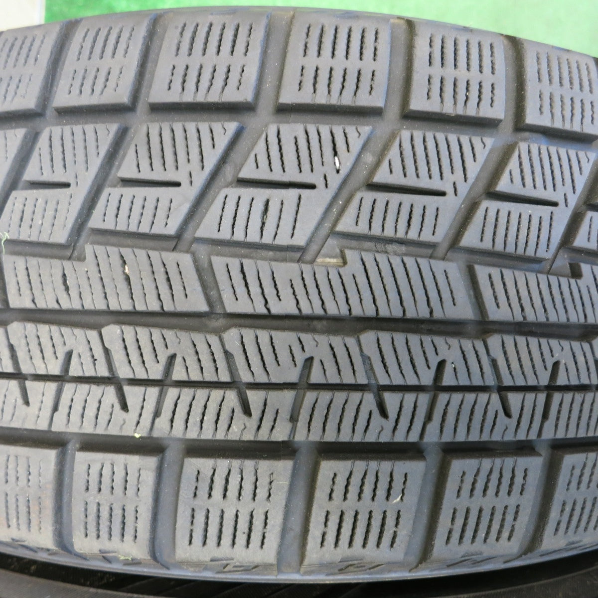 バリ溝！9分★スタッドレス 215/65R16 ヨコハマ アイスガード iG60 LSZ 社外 アルミ 16インチ PCD114.3/5H★6051710HAス