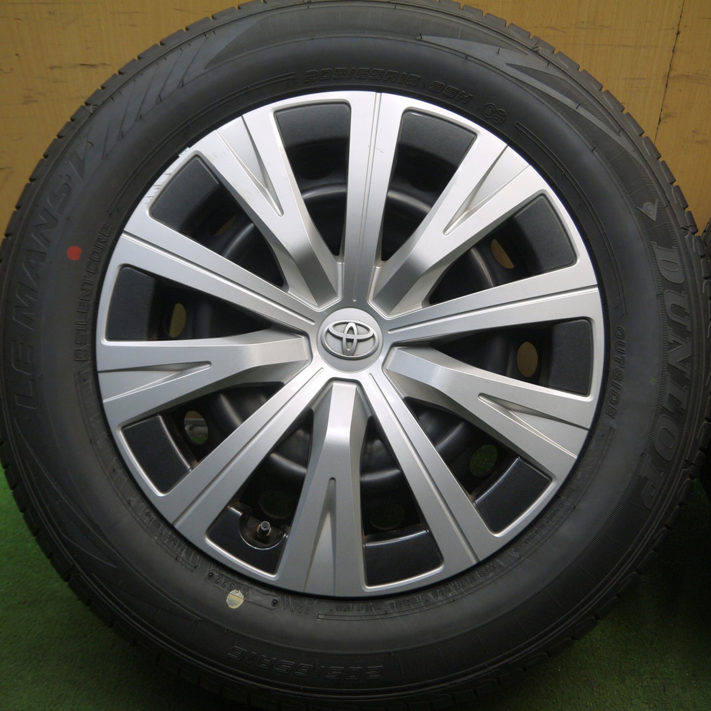*送料無料* 新車外し！22年★トヨタ カムリ 純正 スチール 205/65R16 ダンロップ LE MANS V 16インチ PCD114.3/5H★4022809Hノ