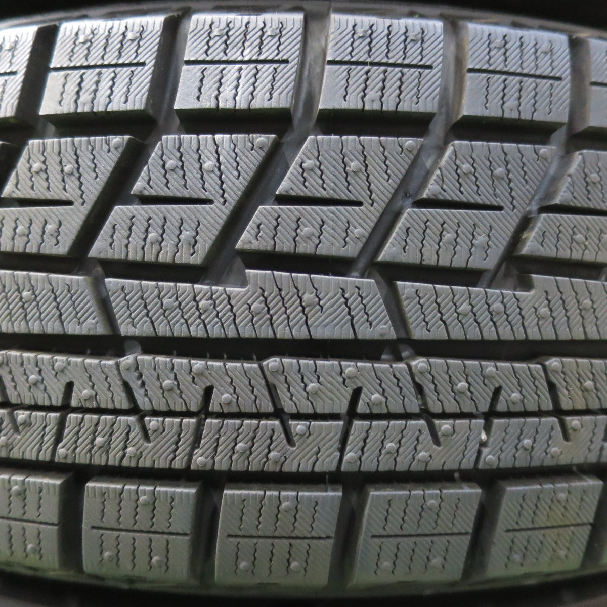 [送料無料] バリ溝！22年！キレイ！ほぼ10分★スタッドレス 165/70R14 ヨコハマ アイスガード iG60 BALMINUM バルミナ 14インチ PCD100/4H★5012804イス