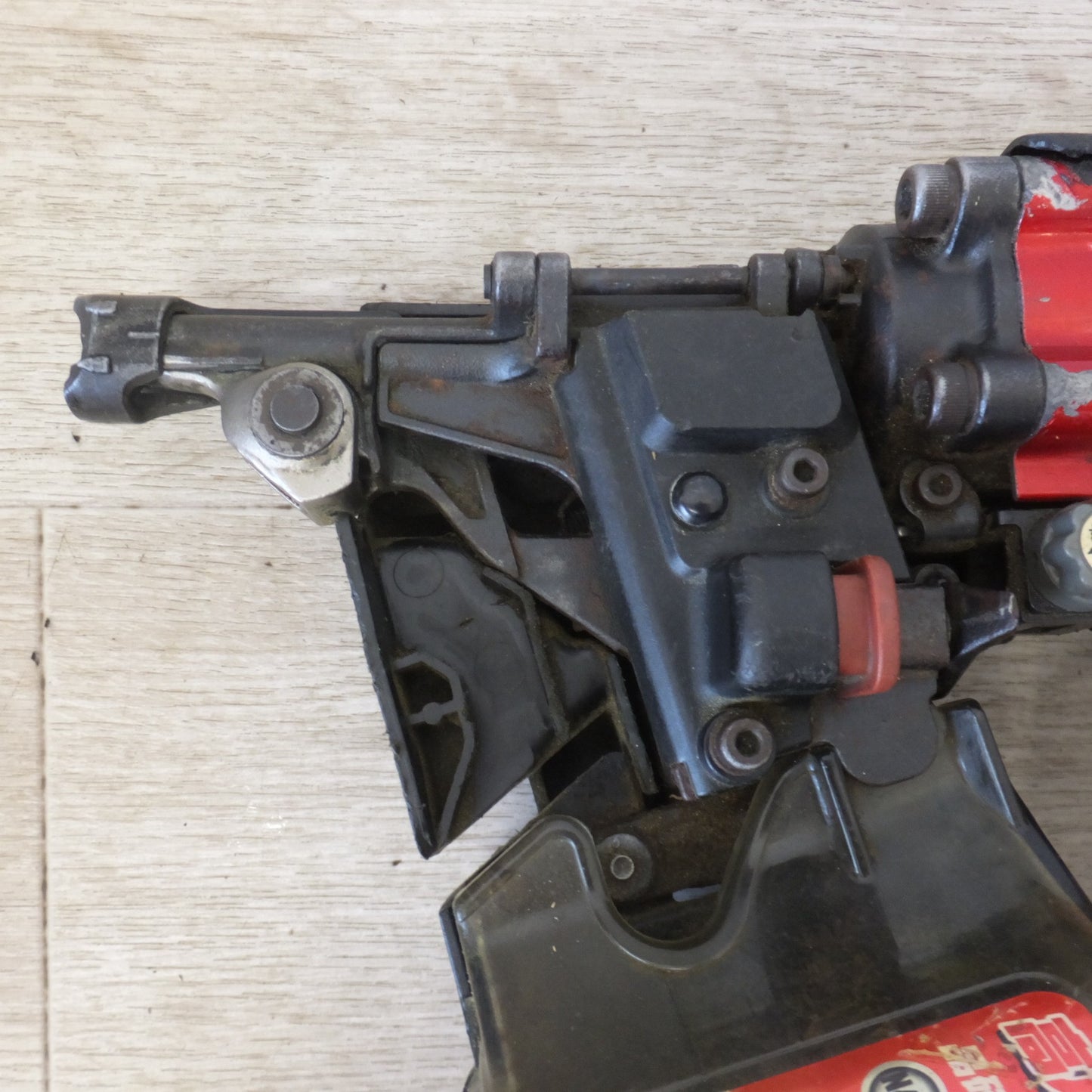 ★マキタ makita 65mm 高圧エア釘打 AN630H　使用空気圧 1.18～2.26MPa(12～23kgf/cm2)★