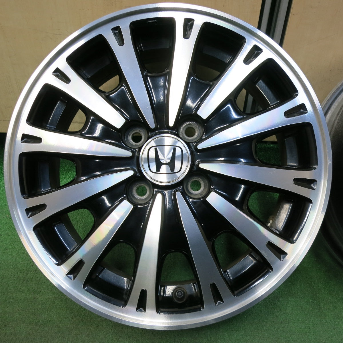 [送料無料] 4本価格★ホンダ N-BOX カスタム 純正 ホイール 15インチ 15×4.5J PCD100/4H★5013011SYホ