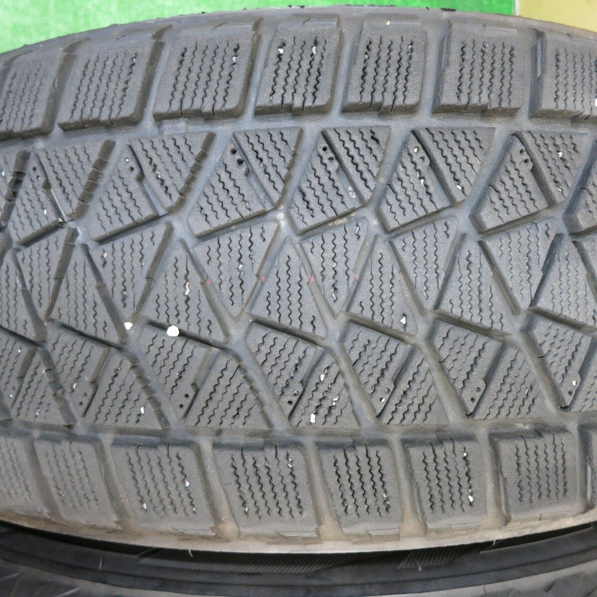 4本価格★スタッドレス 235/60R18 ブリヂストン ブリザック DM-V2 LF SPORT LFスポーツ 18インチ PCD114.3/5H★5040503TNス