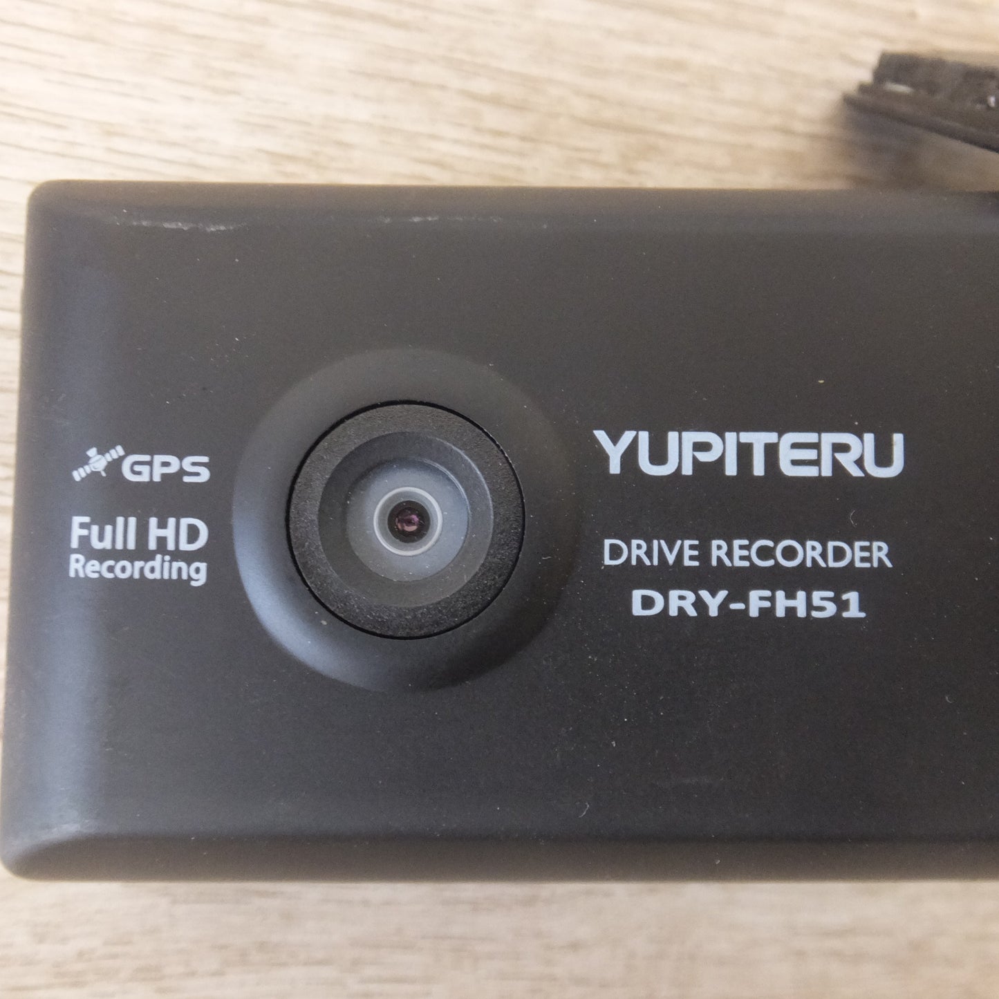 [送料無料] ★ユピテル Yupiteru ドライブレコーダー DRY-FH51(105)★