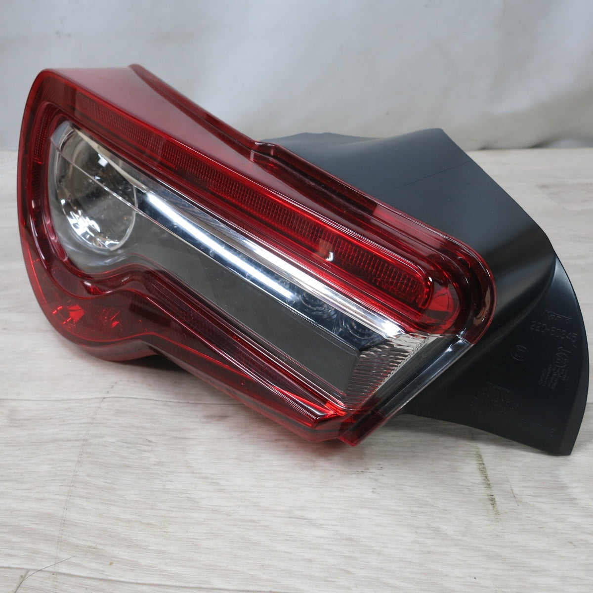 [送料無料] ◆トヨタ 86 ハチロク ZN6 後期 純正 テール ライト ランプ LED Koito 220-60345 左側◆
