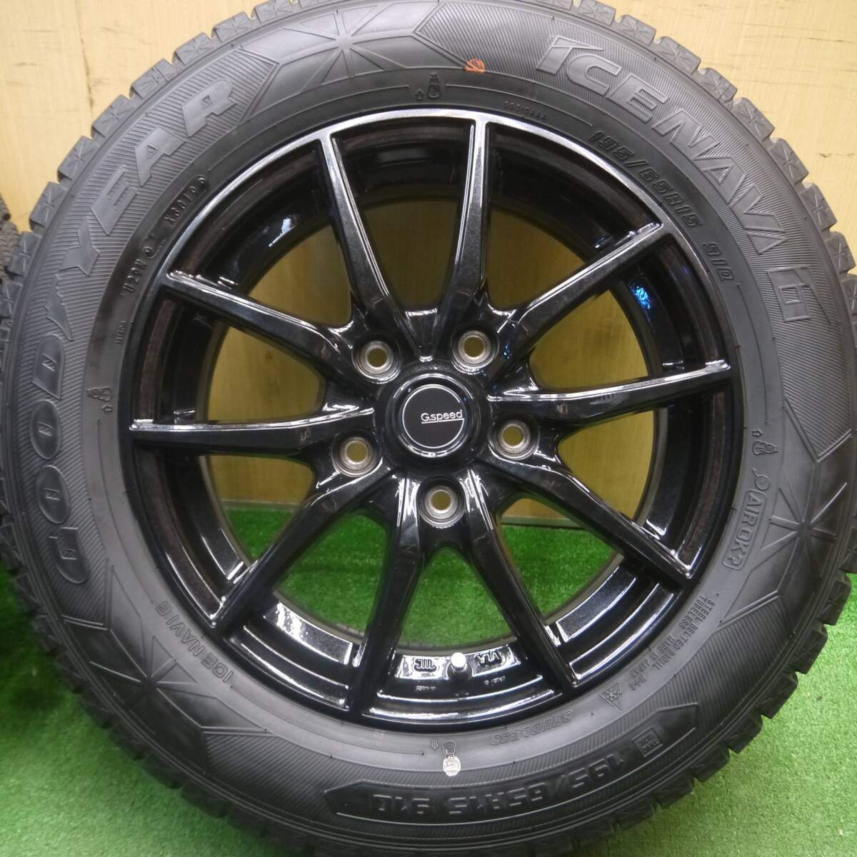バリ溝！キレイ！9.5分以上★スタッドレス 195/65R15 グッドイヤー アイスナビ6 G.speed Gスピード 15インチ PCD114.3/5H★5021907Hス