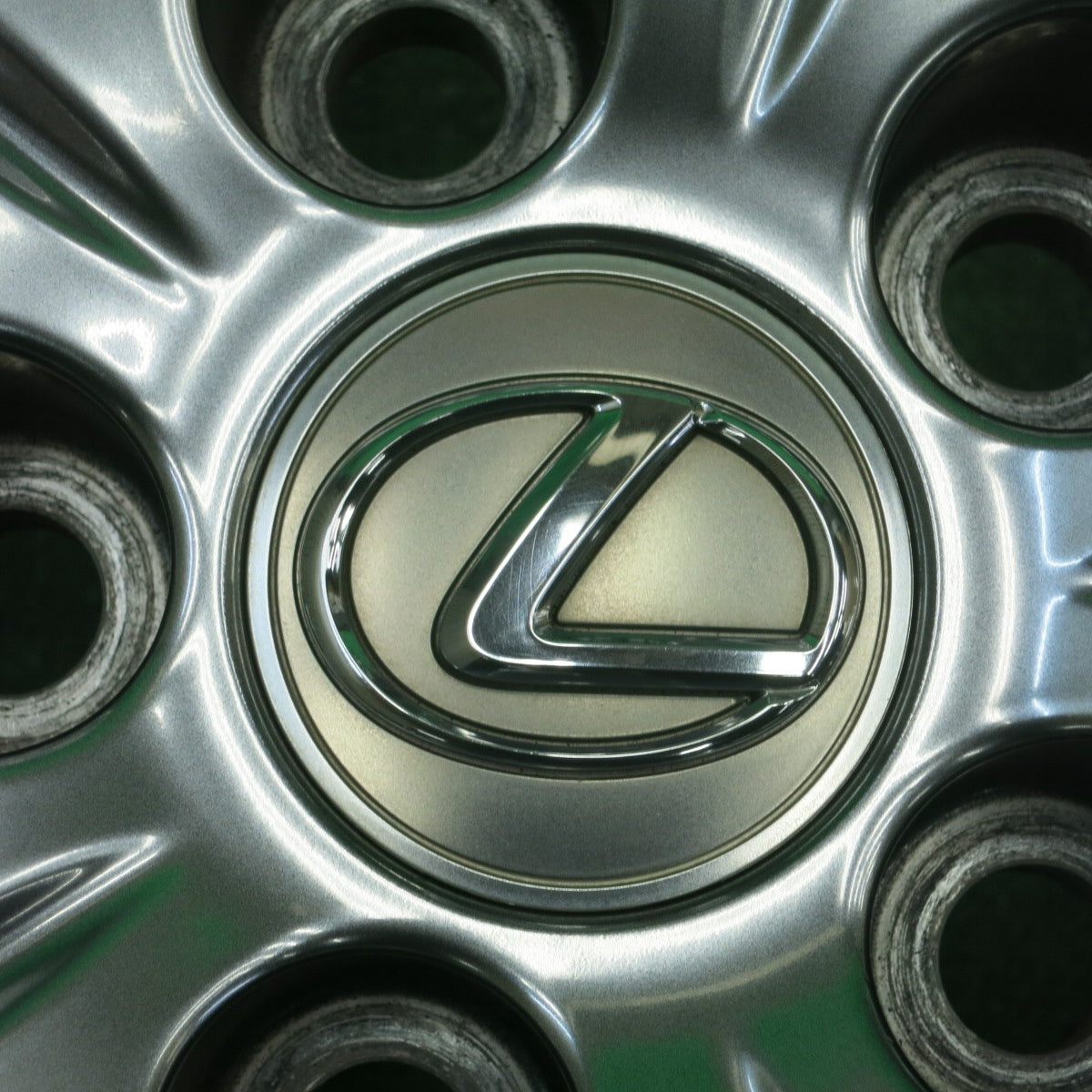 *送料無料* センサー付！キレイ★レクサス NX 純正 225/65R17 スタッドレス ミシュラン LATITUDE X-ICE XI2 PCD114.3/5H★4042904ナス