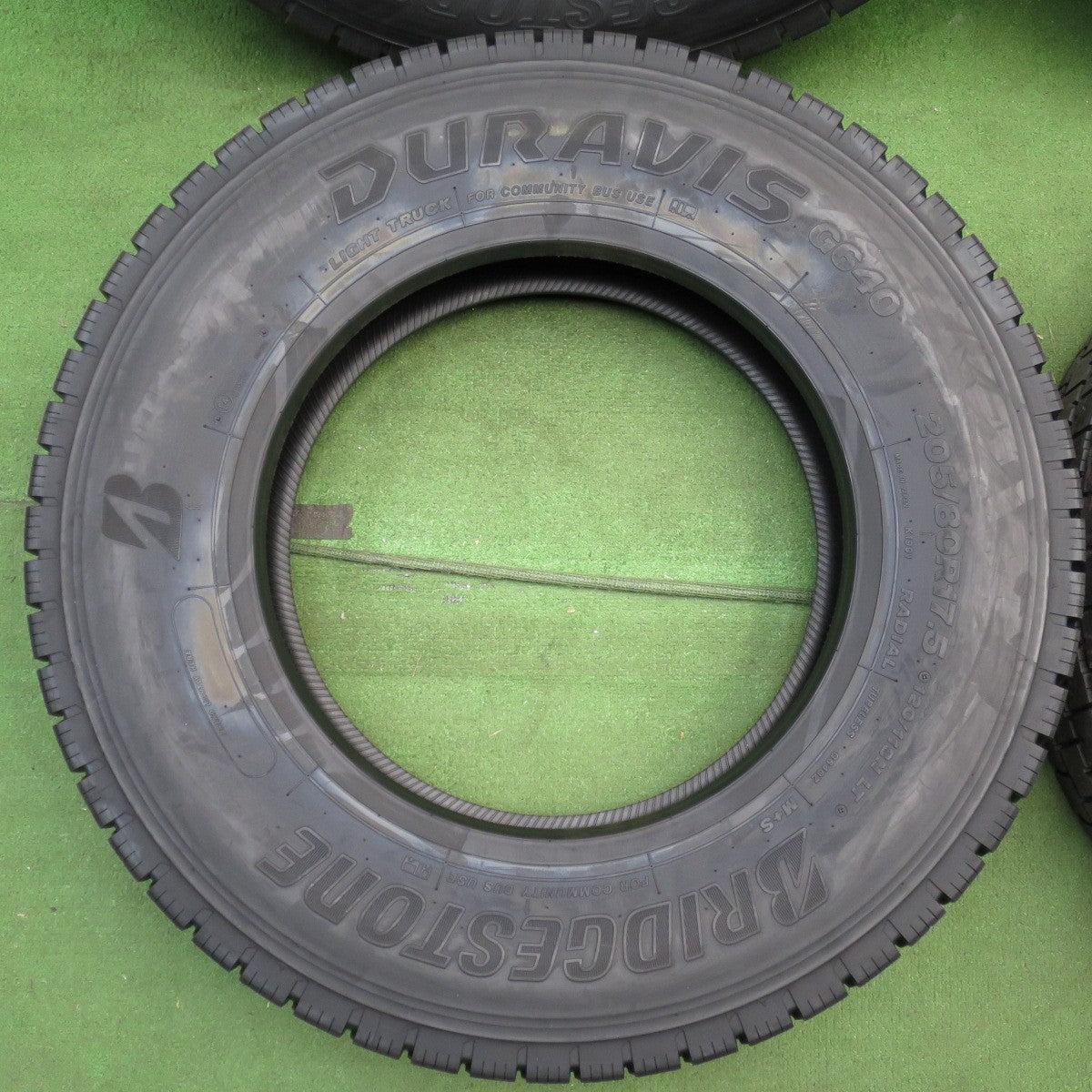 *送料無料* 未使用！24年★トラック タイヤ 205/80R17.5 120/118N ブリヂストン デュラビス G640 DURAVIS 17.5インチ★4041608クノタ