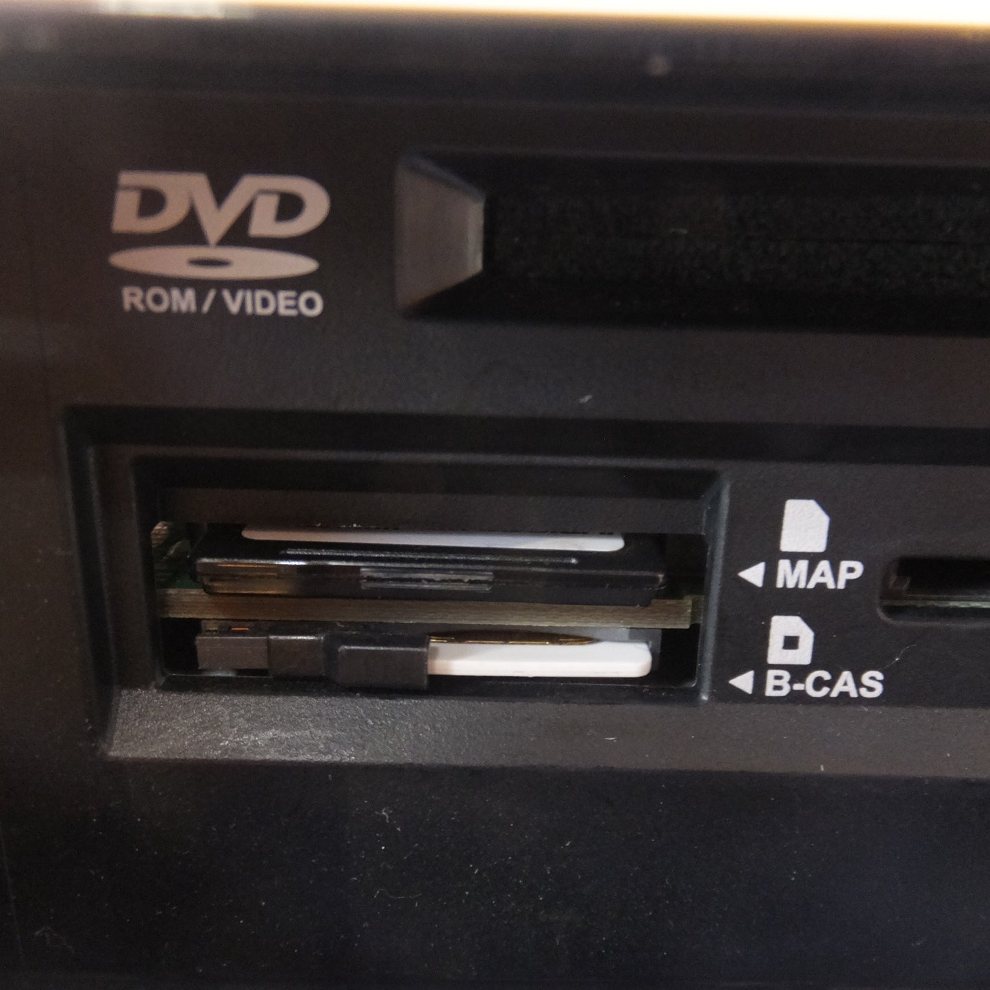 [送料無料] 現状品★三菱製 マツダ MAZDA 純正 メモリーナビゲーションシステム NR-MZ80-M C9M4 DIATONE SOUND.NAVI★