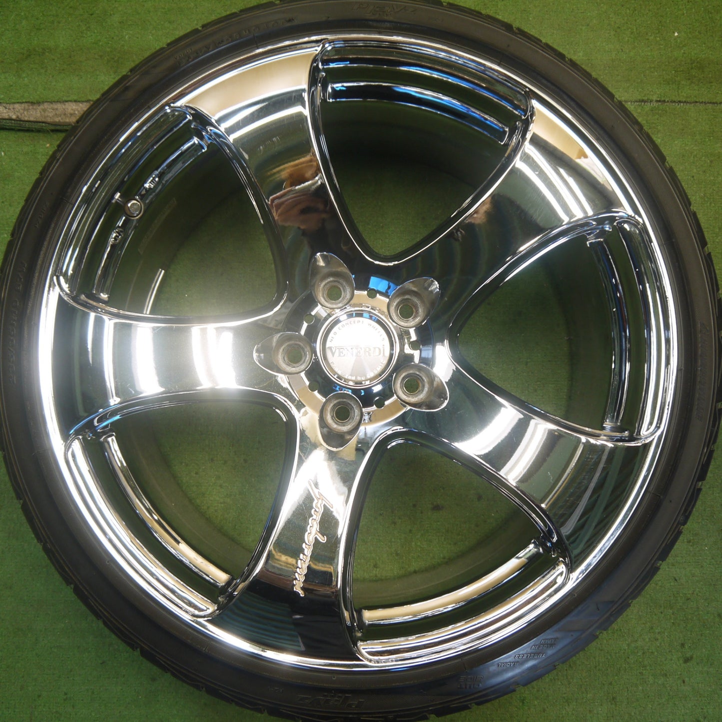 キレイ★VENERDi COSMIC 235/35R19 245/35R19 ブリヂストン プレイズ PZ-1 ヴェネルディ コスミック 19インチ PCD114.3/5H★6060305Hノ