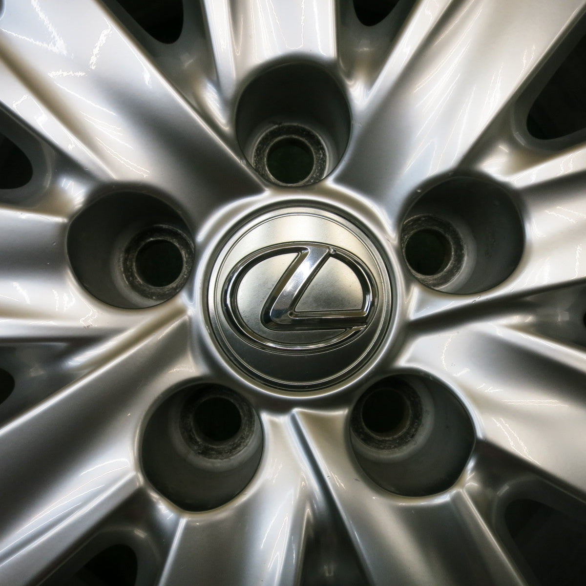 センサー付★レクサス GS バージョンL 純正 ホイール 18インチ 18×8J PCD114.3/5H★5092509HAホ