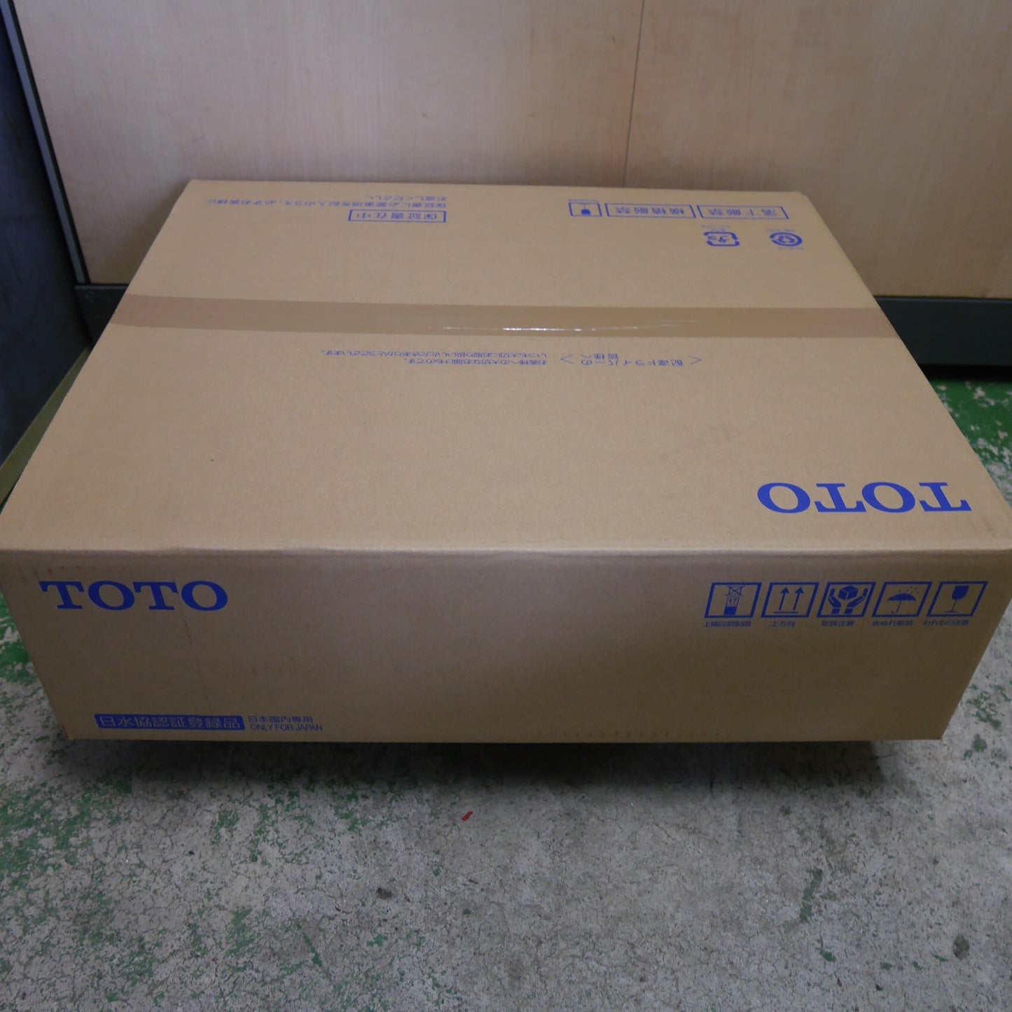 [送料無料] 未使用☆TOTO ウォシュレット SS1 TCF6624 #NW1 シート タイプ 温水 洗浄 便座 トートー☆