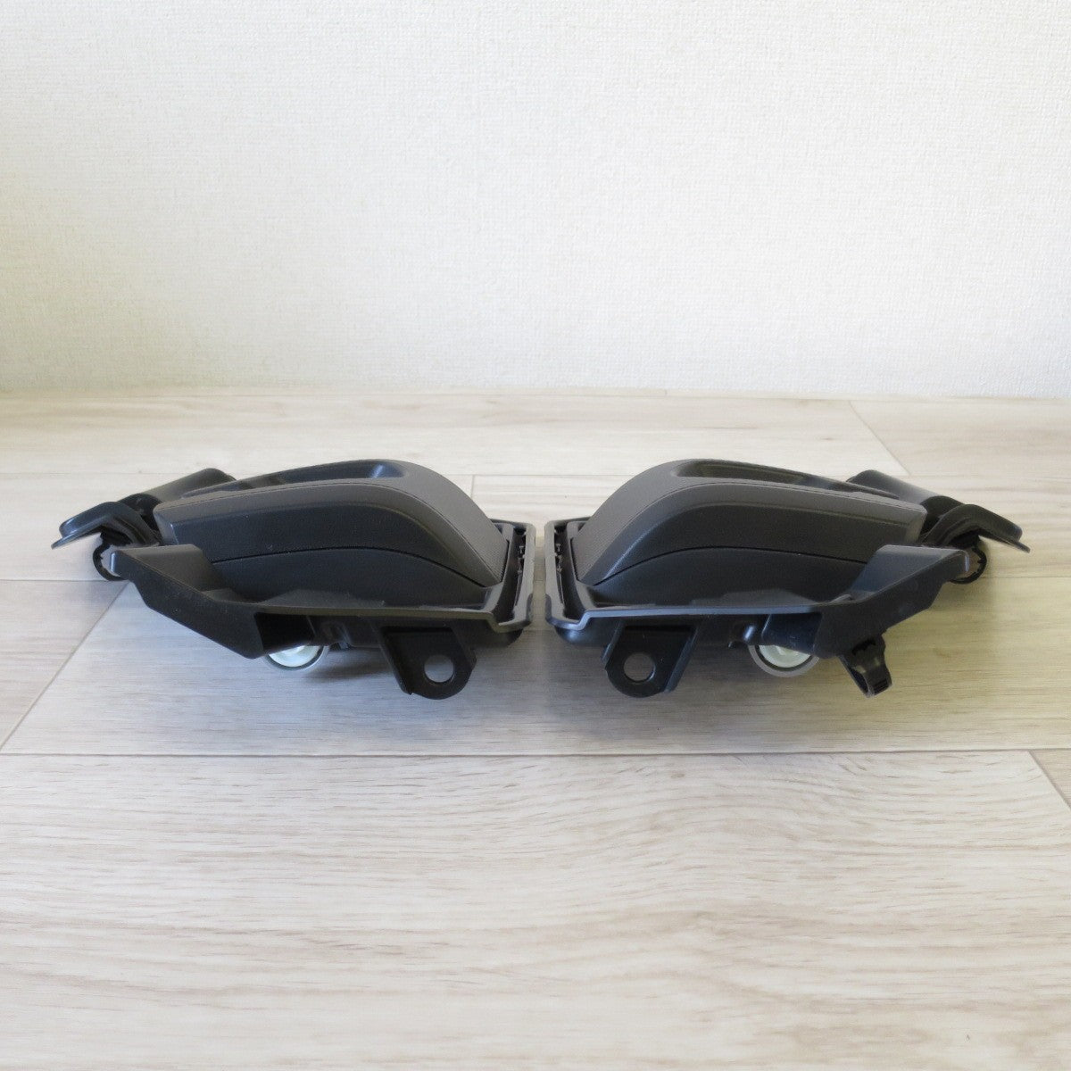 [送料無料] 新車外し！左右セット◇トヨタ 200系 ハイエース スーパー GL 7型 純正 LED フォグランプ 81481-V3010 81482-V3010 TOYOTA◇