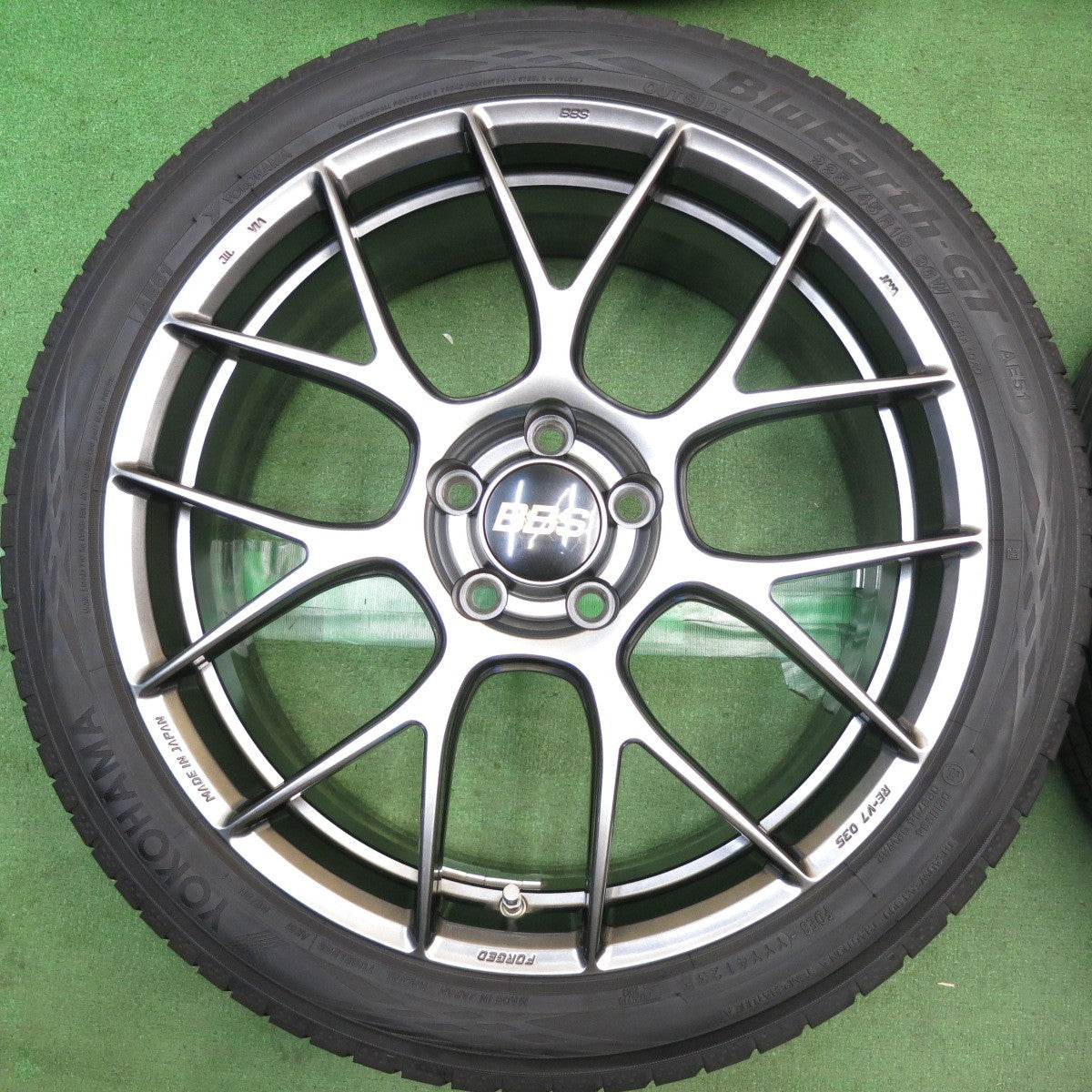 バリ溝！23年！キレイ！9分◎60系 プリウス 等 BBS RE-V7 035 鍛造 225/45R19 ヨコハマ BluEarth-GT AE51 ブルーアース 19インチ PCD114.3/5H◎6092701HAノ