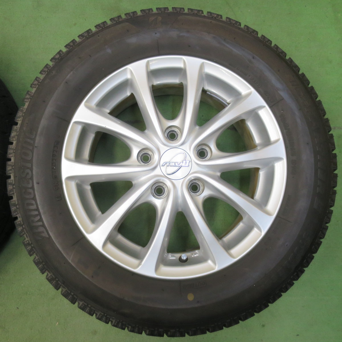 バリ溝！23年！ほぼ10分★スタッドレス 195/65R15 ブリヂストン アイスパートナー2 MWII 社外 アルミ 15インチ PCD114.3/5H★5123101イス