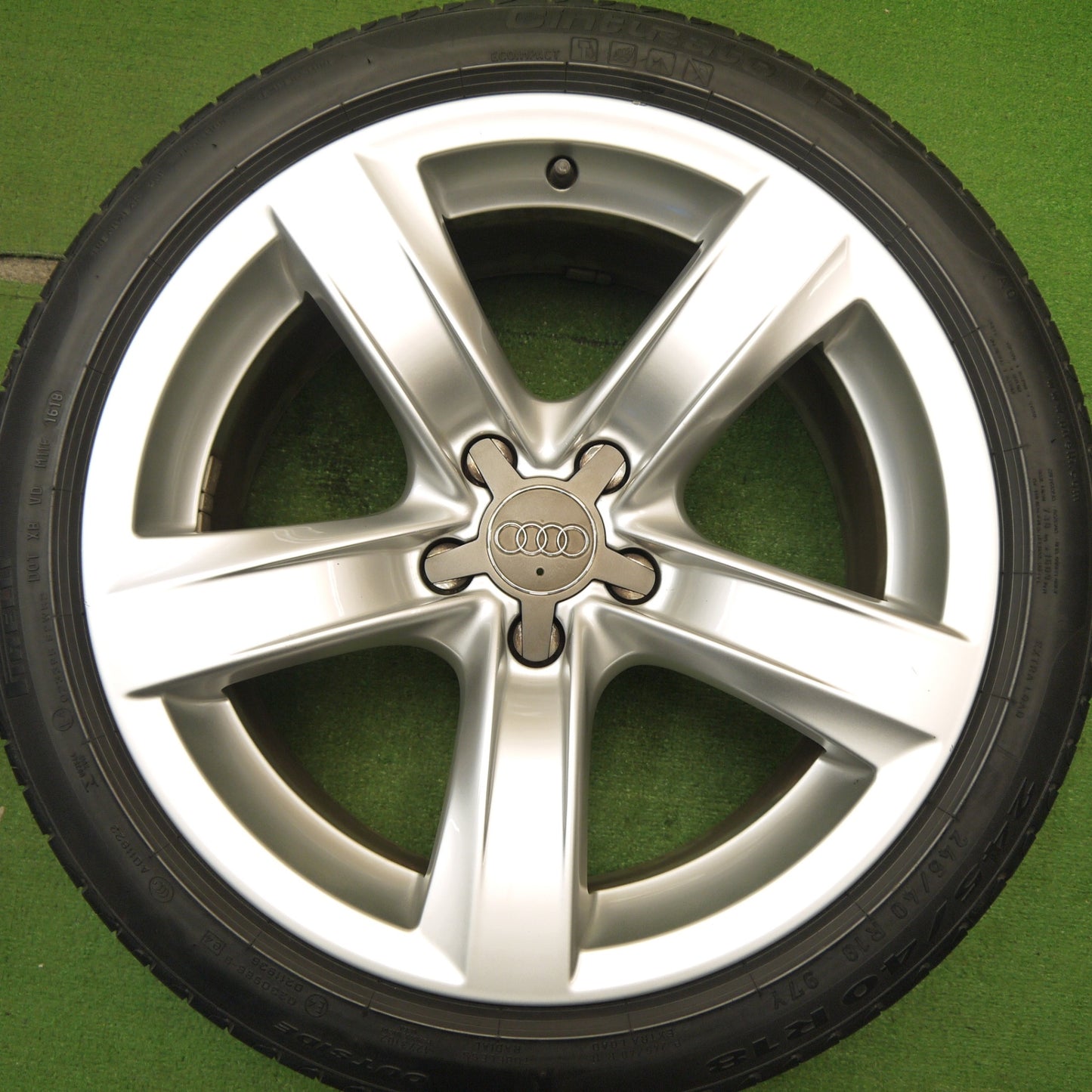 4本価格★アウディ A5 スポーツバック 純正 245/40R18 ピレリ Cinturato P7 18インチ PCD112/5H★5042307Hノ