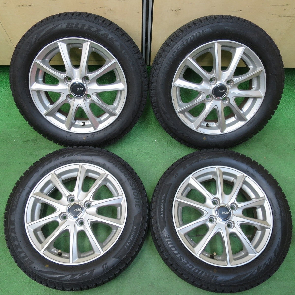 バリ溝！23年！キレイ！ほぼ10分★スタッドレス 155/65R14 ブリヂストン ブリザック VRX2 PREO プレオ 14インチ PCD100/4H★5010703イス