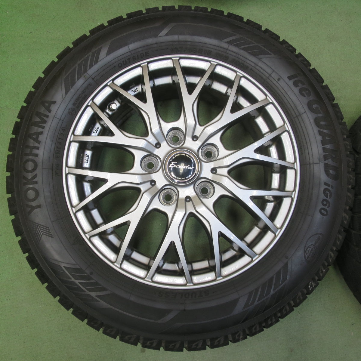 バリ溝！24年！キレイ！9.5分◎スタッドレス 195/65R15 ヨコハマ アイスガード iG60 Exceeder エクシーダー 15インチ PCD114.3/5H◎6072701イス