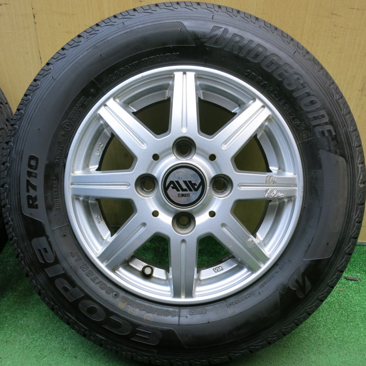 バリ溝！25年！8.5分◎145/80R12 80/78N ブリヂストン エコピア R710 ALIA CLIMATE アリア クライメイト 12インチ PCD100/4H◎6071607HAノ