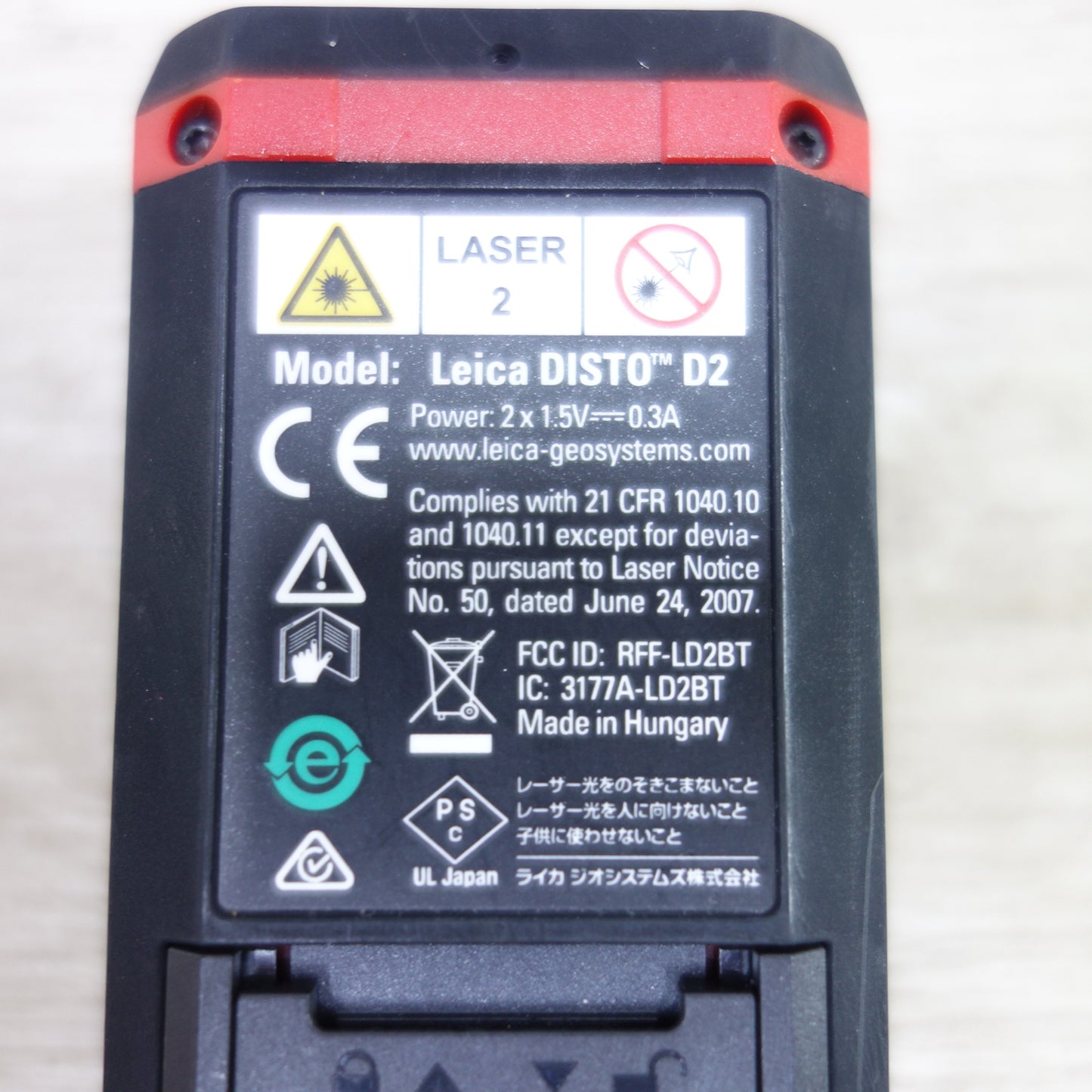 [送料無料] キレイ◆Leica レーザー 距離計 DISTO D2 ライカ ディスト Bluetooth機能搭載 測定器◆