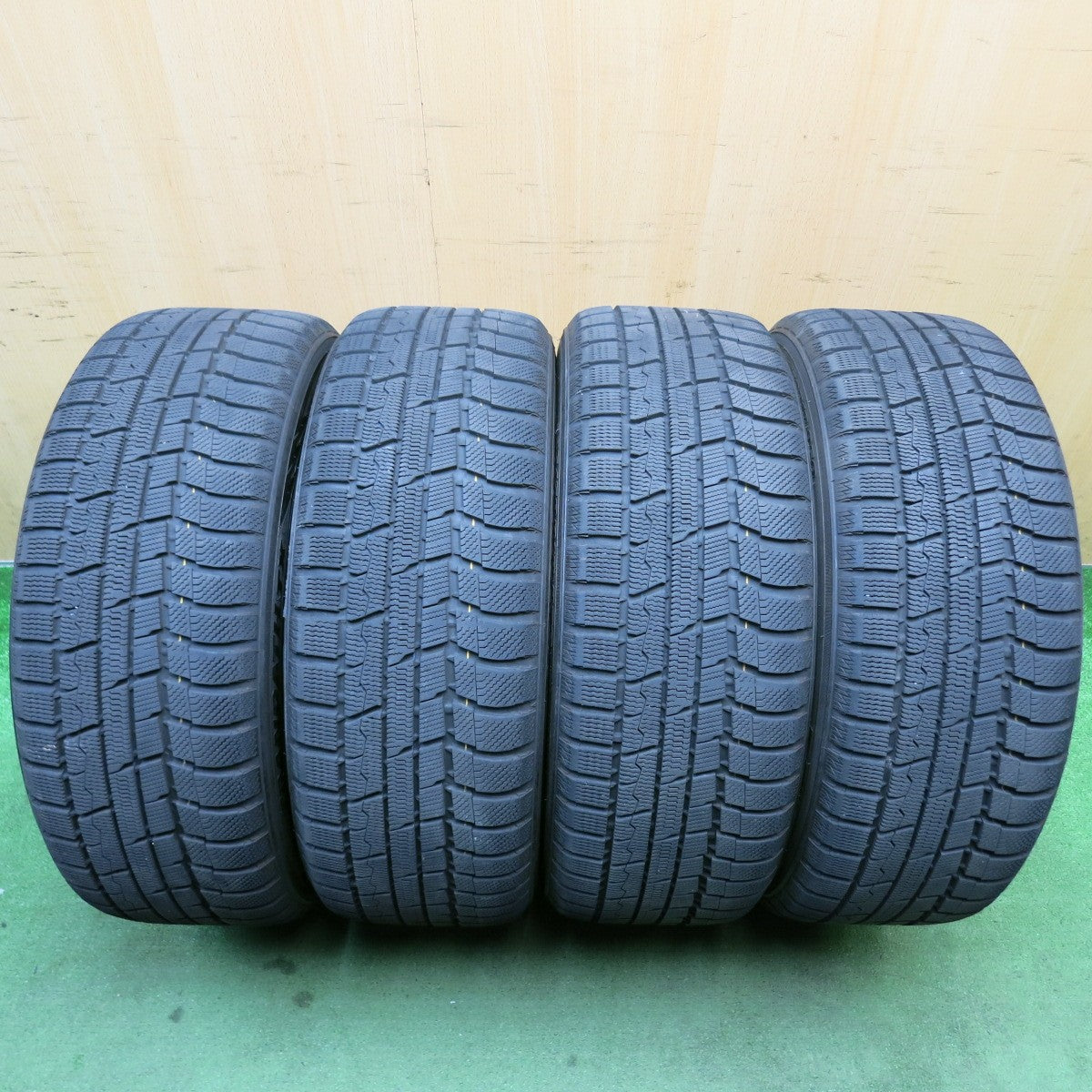 バリ溝！9.5分◎BMW 等 MAK FAHR 225/50R18 スタッドレス トーヨー ウインター トランパス TX ファー 18インチ PCD112/5H◎6071906HAス