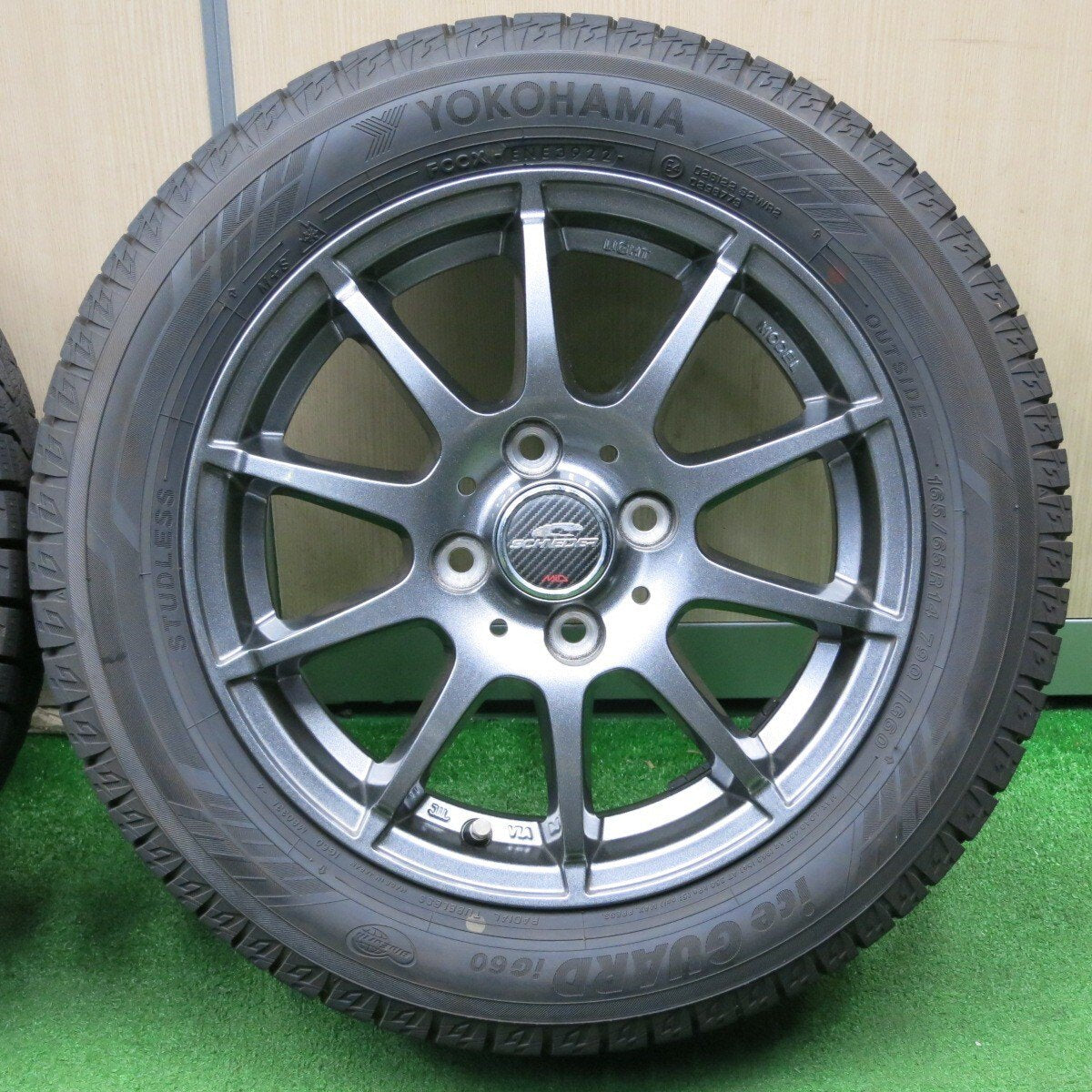 バリ溝！22年！キレイ！ほぼ10分★スタッドレス 165/65R14 ヨコハマ アイスガード iG60 SCHNEIDER MiD シュナイダー 軽自動車 ハスラー アトレー等 PCD100/4H★4122908NJス